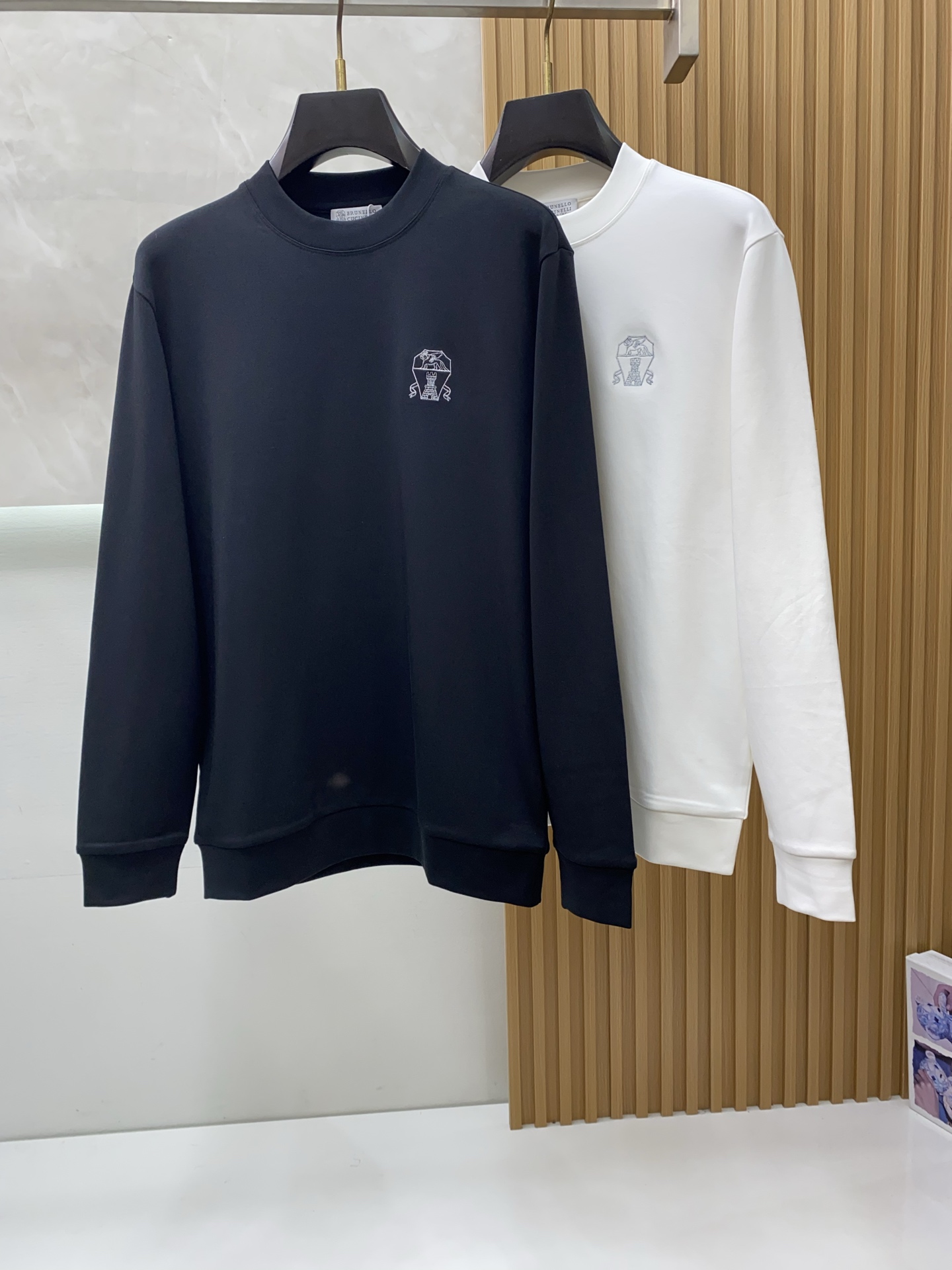 BC 2025 秋冬AW新品，时尚休闲打底加厚长袖卫衣专柜同步有售，进口加厚莫戴尔长绒棉拉绒面料，工艺极