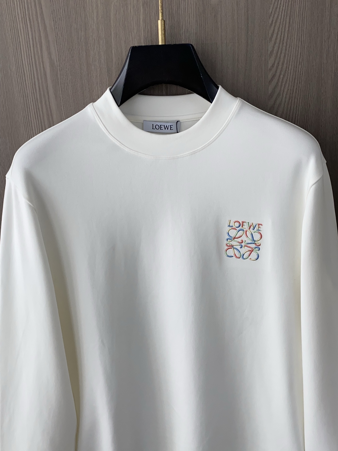 罗意威 2025 秋冬AW新品，时尚休闲打底加厚长袖卫衣专柜同步有售，进口加厚莫戴尔长绒棉拉绒面料，工艺