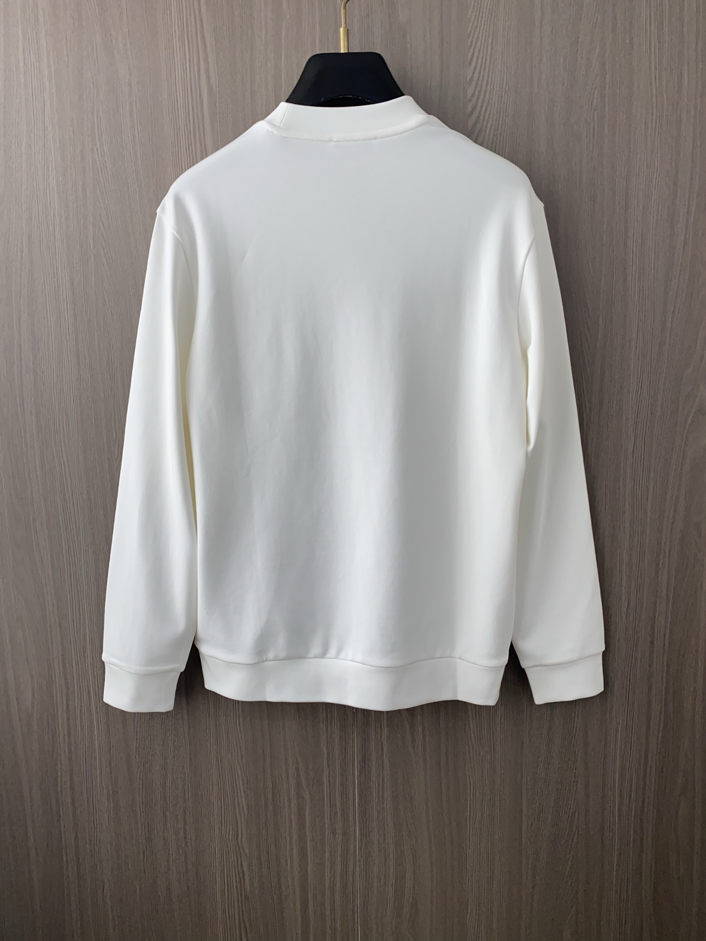 罗意威 2025 秋冬AW新品，时尚休闲打底加厚长袖卫衣专柜同步有售，进口加厚莫戴尔长绒棉拉绒面料，工艺