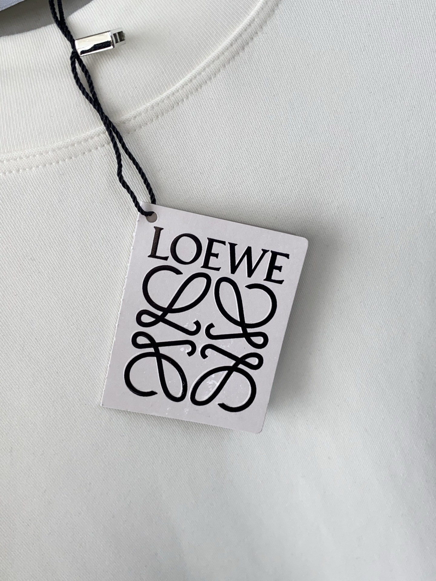 罗意威 2025 秋冬AW新品，时尚休闲打底加厚长袖卫衣专柜同步有售，进口加厚莫戴尔长绒棉拉绒面料，工艺