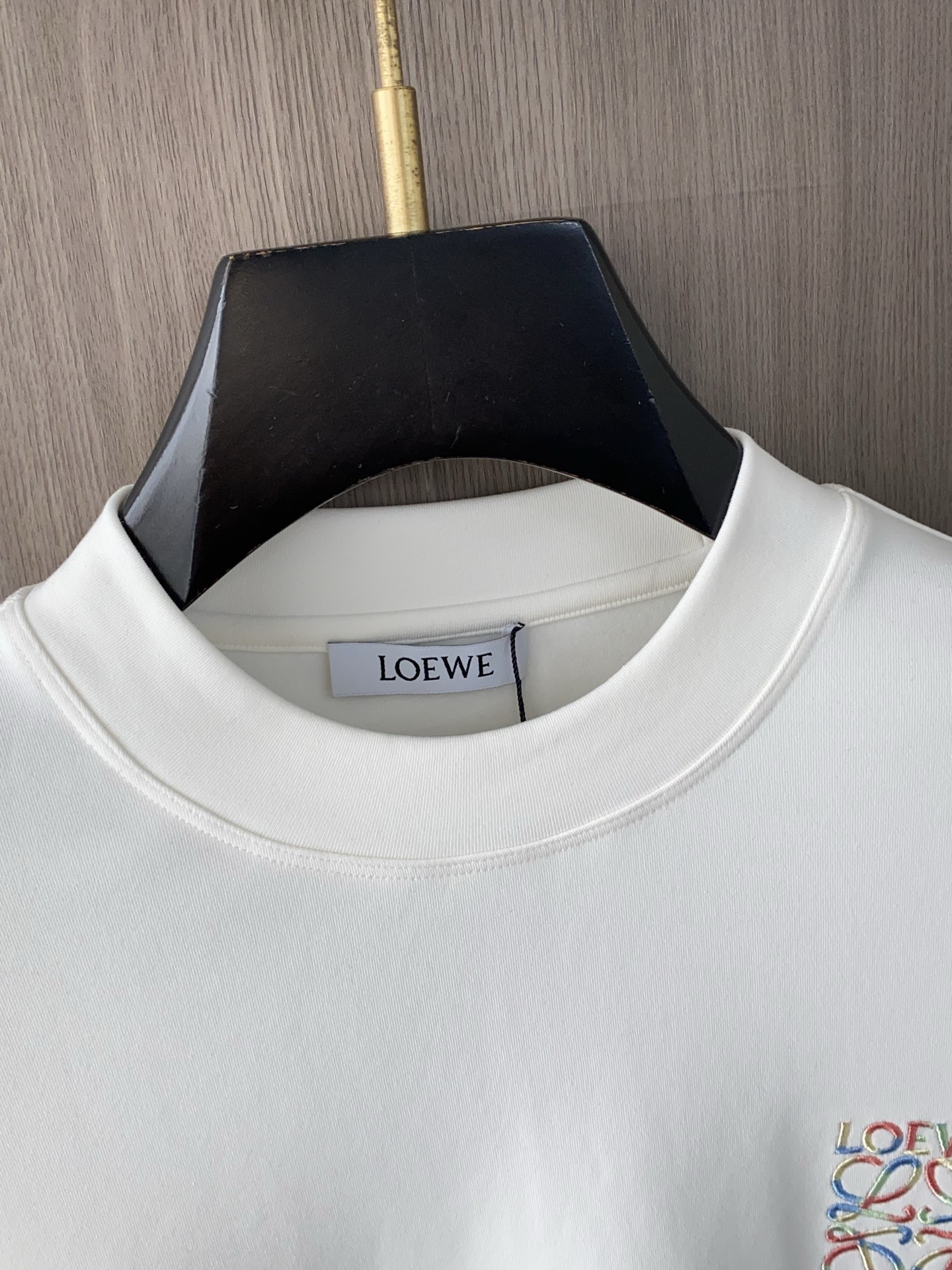 罗意威 2025 秋冬AW新品，时尚休闲打底加厚长袖卫衣专柜同步有售，进口加厚莫戴尔长绒棉拉绒面料，工艺