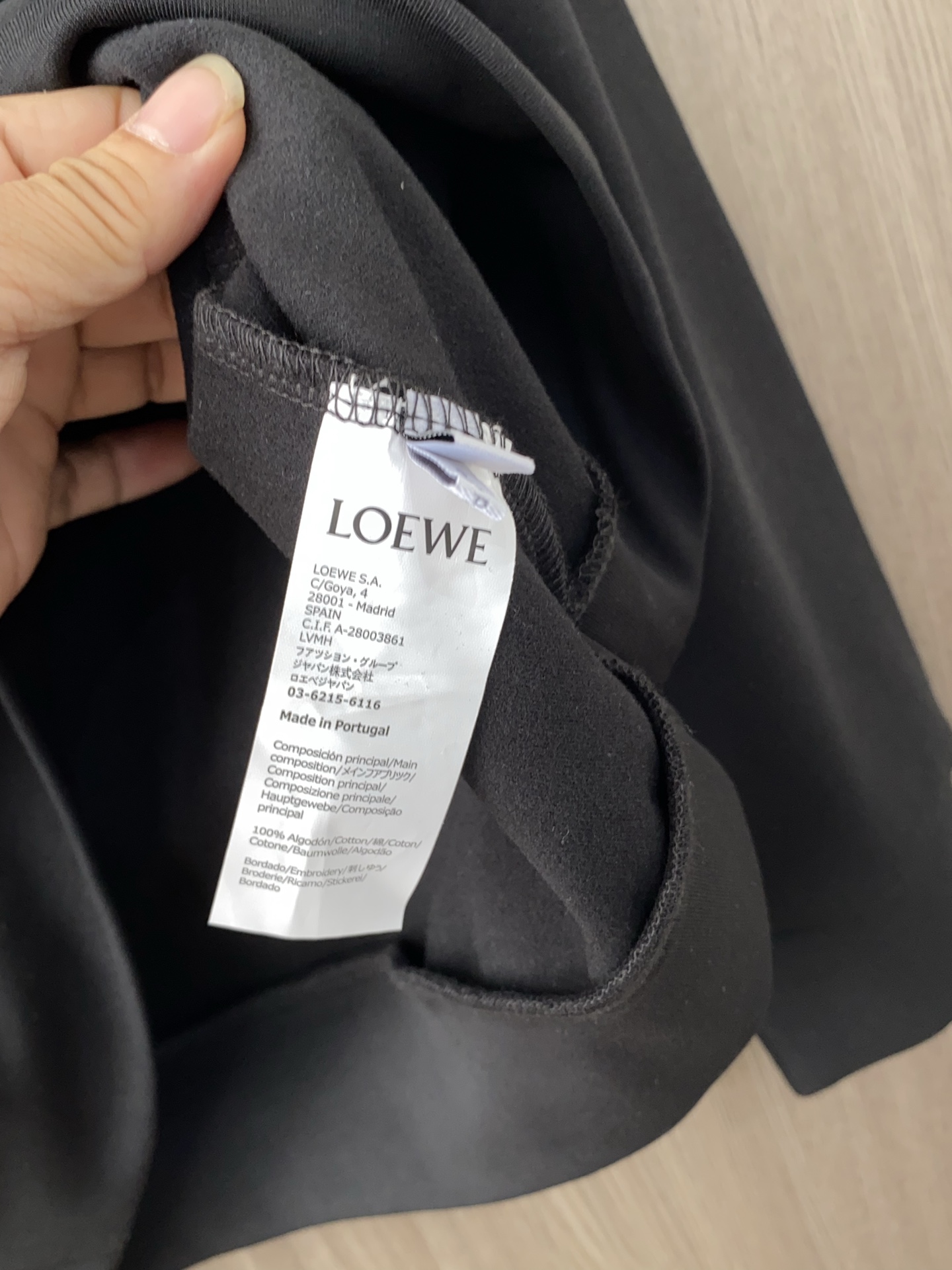 罗意威 2025 秋冬AW新品，时尚休闲打底加厚长袖卫衣专柜同步有售，进口加厚莫戴尔长绒棉拉绒面料，工艺