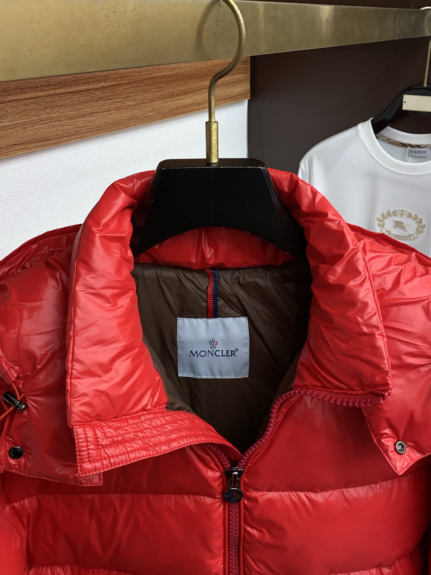 蒙口 25秋冬男士时尚原版专柜同步羽绒服 轻奢时尚休闲风格，轻盈保暖柔软！低调系列时尚百搭，就是有型！香