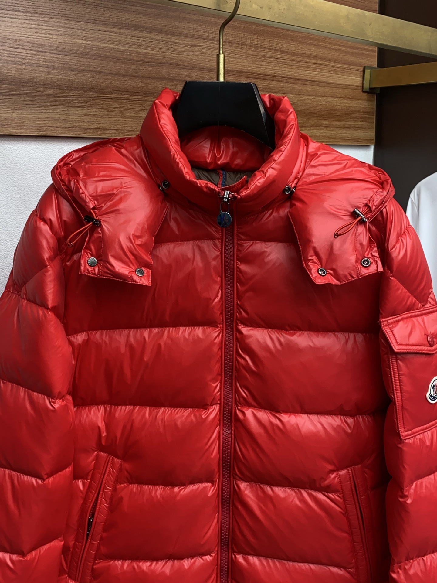 蒙口 25秋冬男士时尚原版专柜同步羽绒服 轻奢时尚休闲风格，轻盈保暖柔软！低调系列时尚百搭，就是有型！香