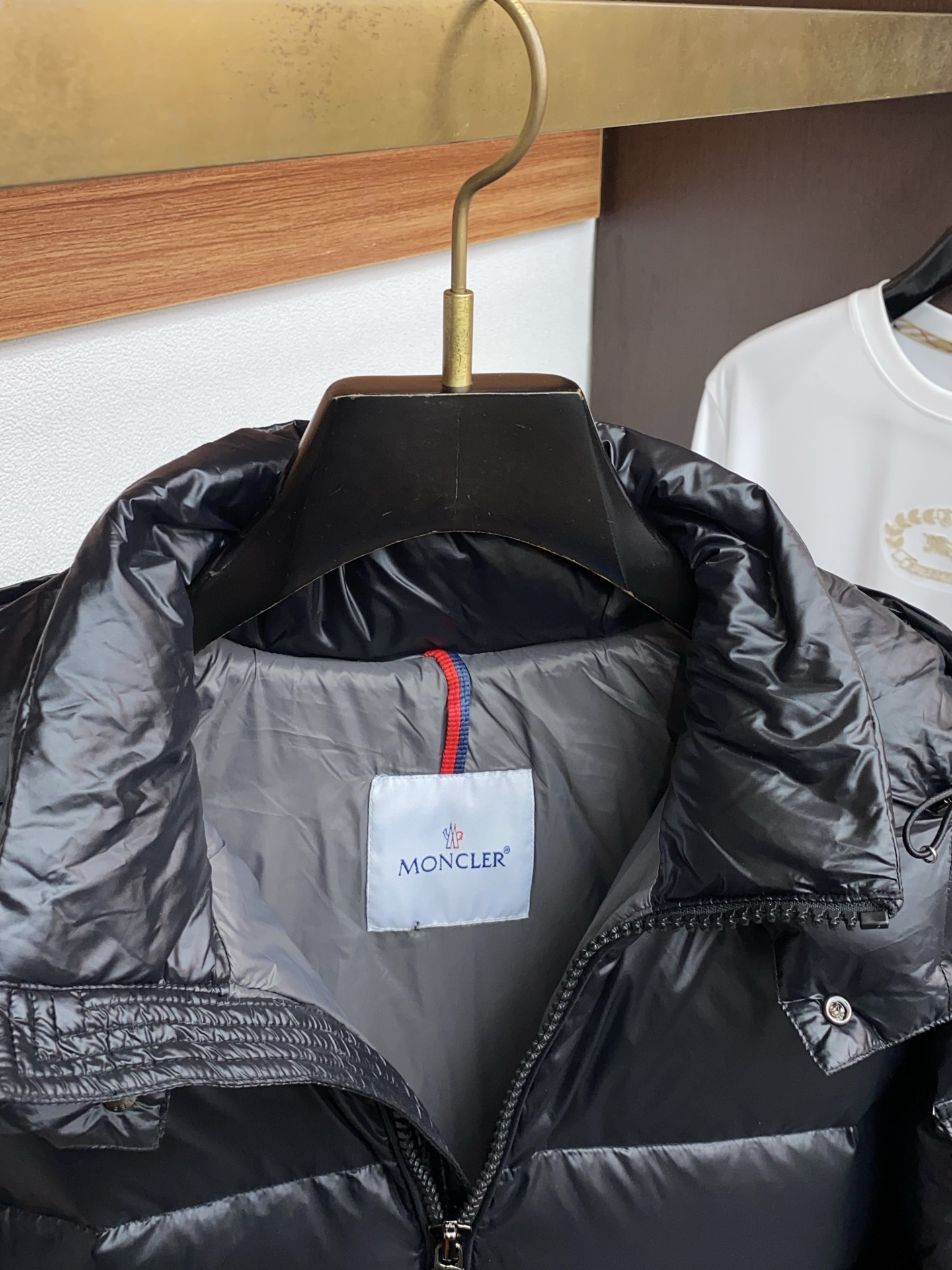 蒙口 25秋冬男士时尚原版专柜同步羽绒服 轻奢时尚休闲风格，轻盈保暖柔软！低调系列时尚百搭，就是有型！香