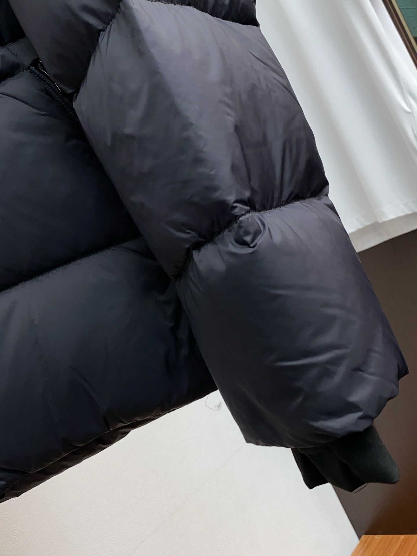 巴宝莉 25秋冬男士时尚羽绒服 轻奢时尚休闲风格，轻盈保暖柔软！低调系列时尚百搭，就是有型！香港贸易订单