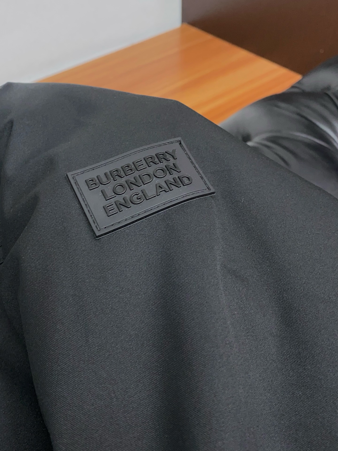 巴宝莉 顶级版本专柜同步羽绒服国标90%白鸭绒羽绒服 王牌新单 羽绒服外套！一个我期待了一个下半年的王 