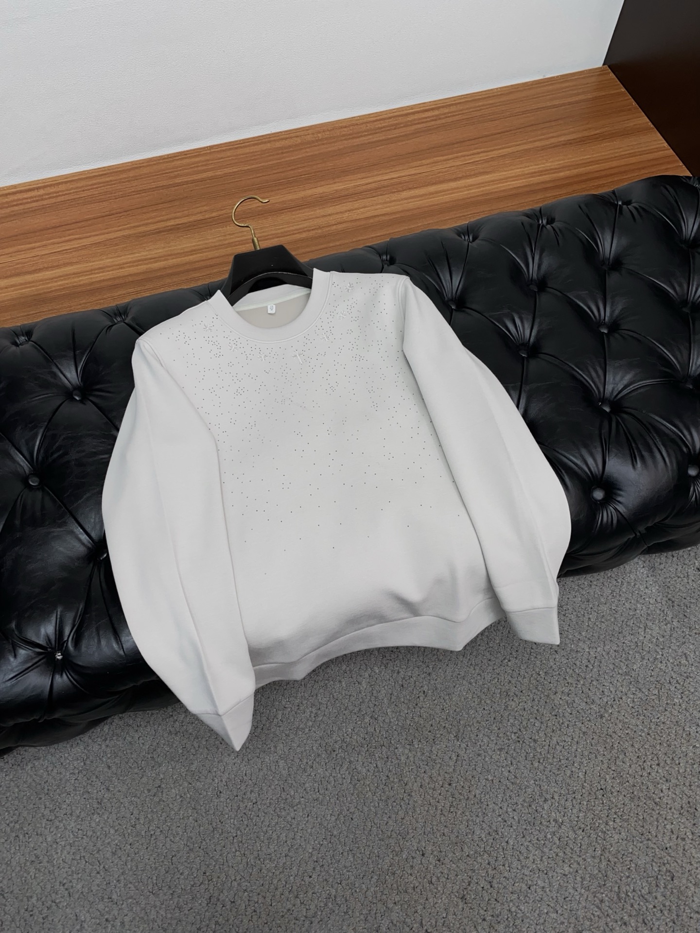 男士高端简约圆领加厚空气棉长袖卫衣 ，香港洋行渠道货，纯正血统品质，25年秋冬 新款，经典王牌系列！高端