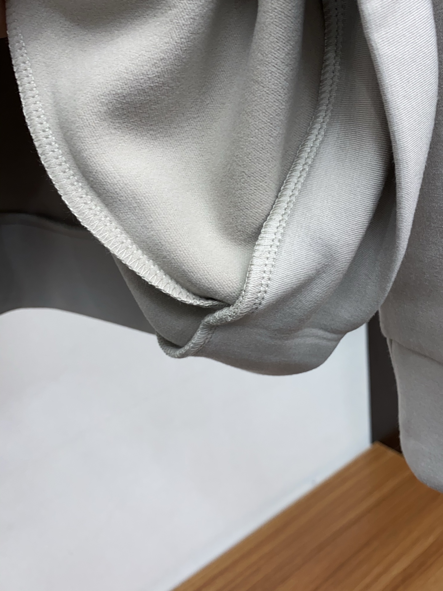 男士高端简约圆领加厚空气棉长袖卫衣 ，香港洋行渠道货，纯正血统品质，25年秋冬 新款，经典王牌系列！高端