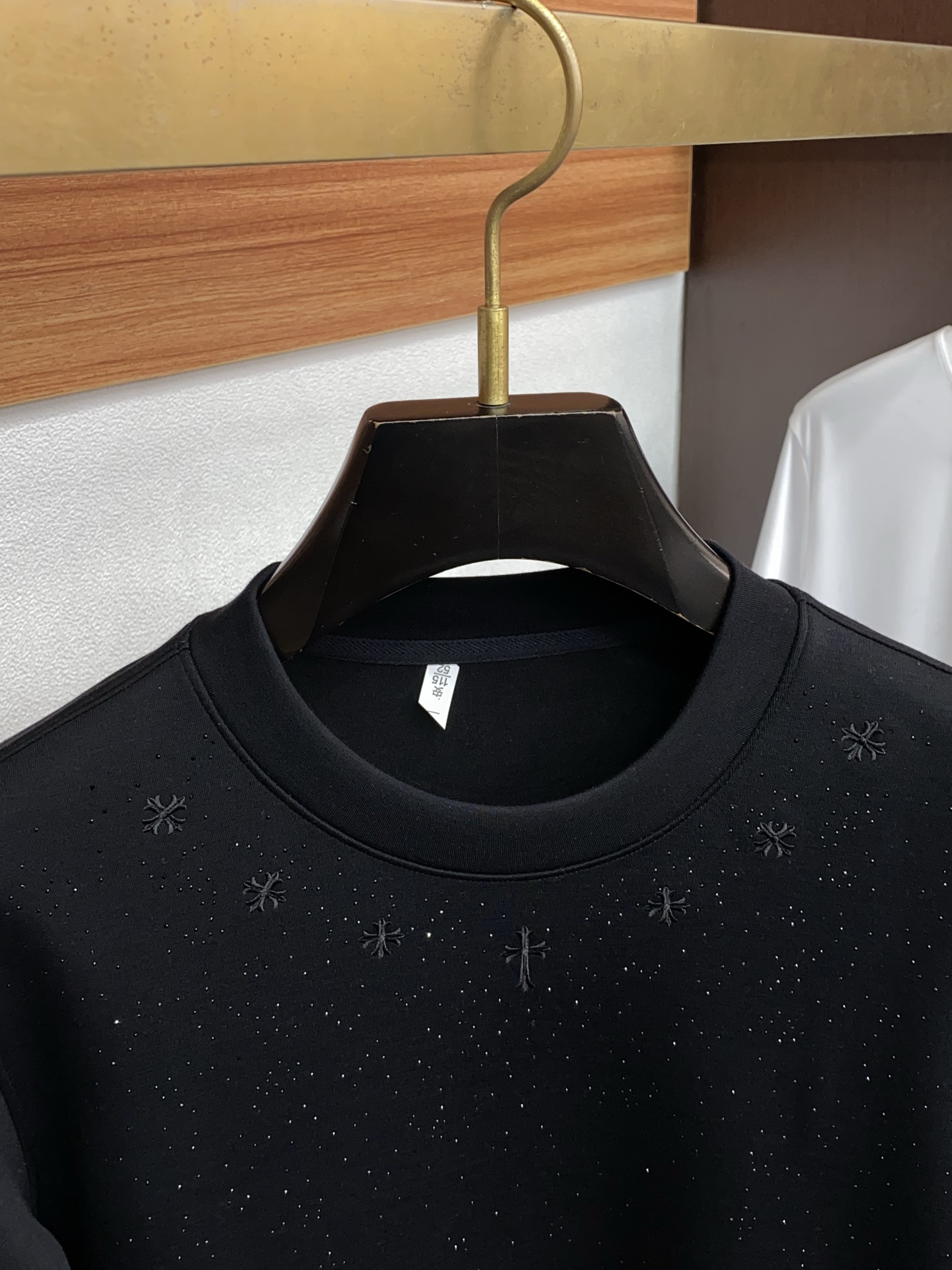 克罗心 男士高端简约圆领加厚空气棉长袖卫衣 ，香港洋行渠道货，纯正血统品质，25年秋冬 新款，经典王牌系