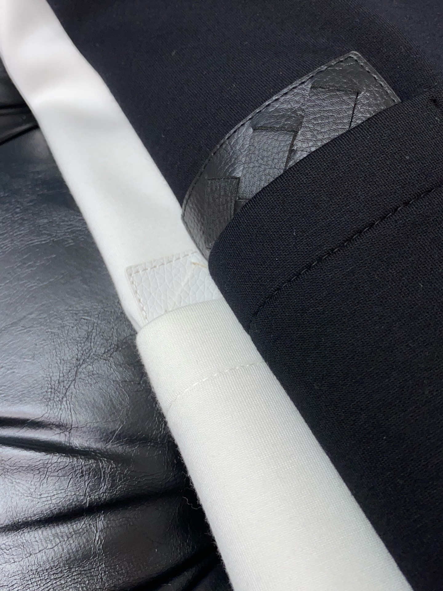 男士高端简约圆领加厚空气棉长袖卫衣 ，香港洋行渠道货，纯正血统品质，25年秋冬 新款，经典王牌系列！高端