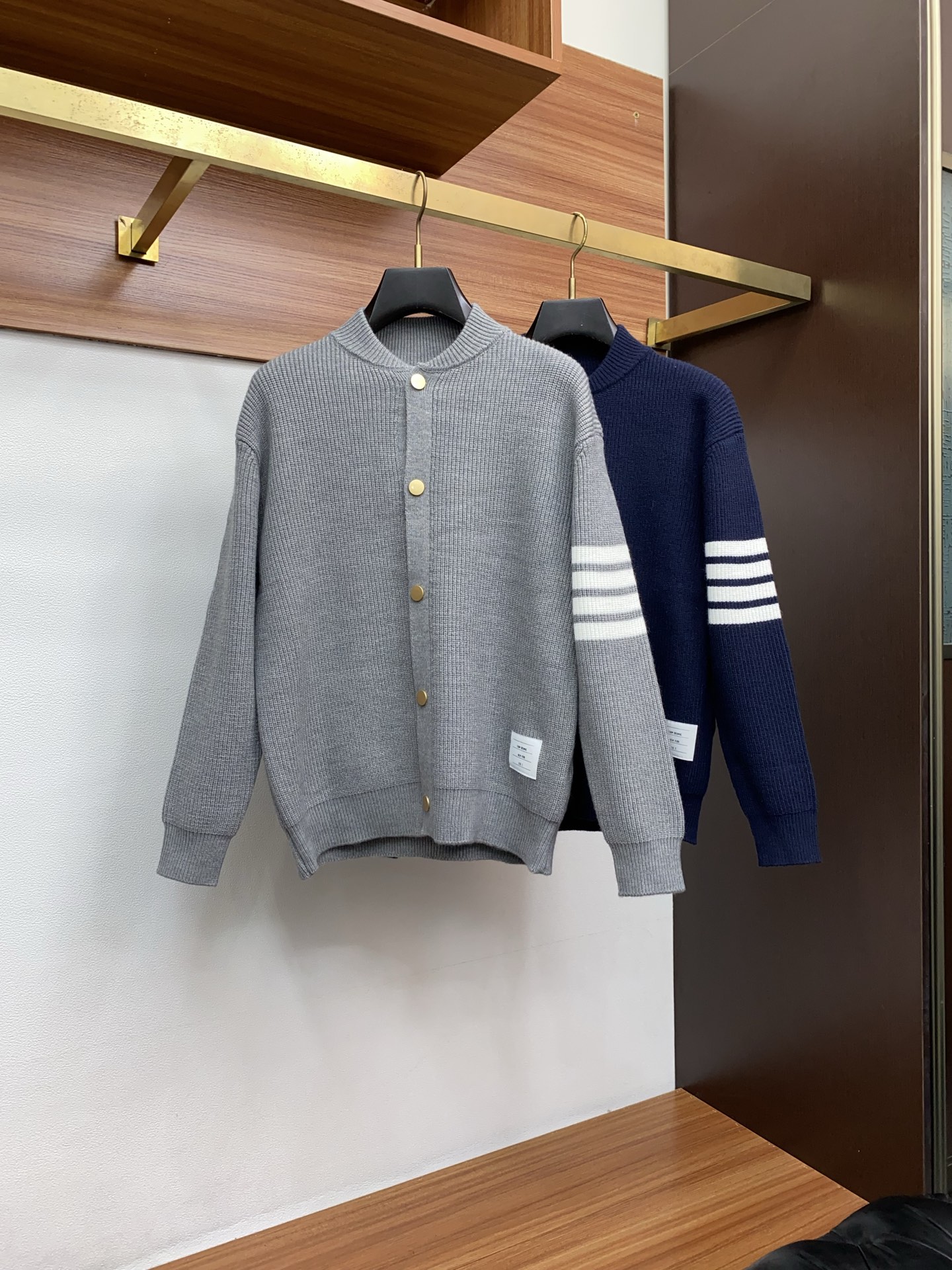 TB 2025FW男士秋冬毛衣 针织男装外套，休闲日常穿搭单品！上身修饰身形、定制面料将时装美学和新都市