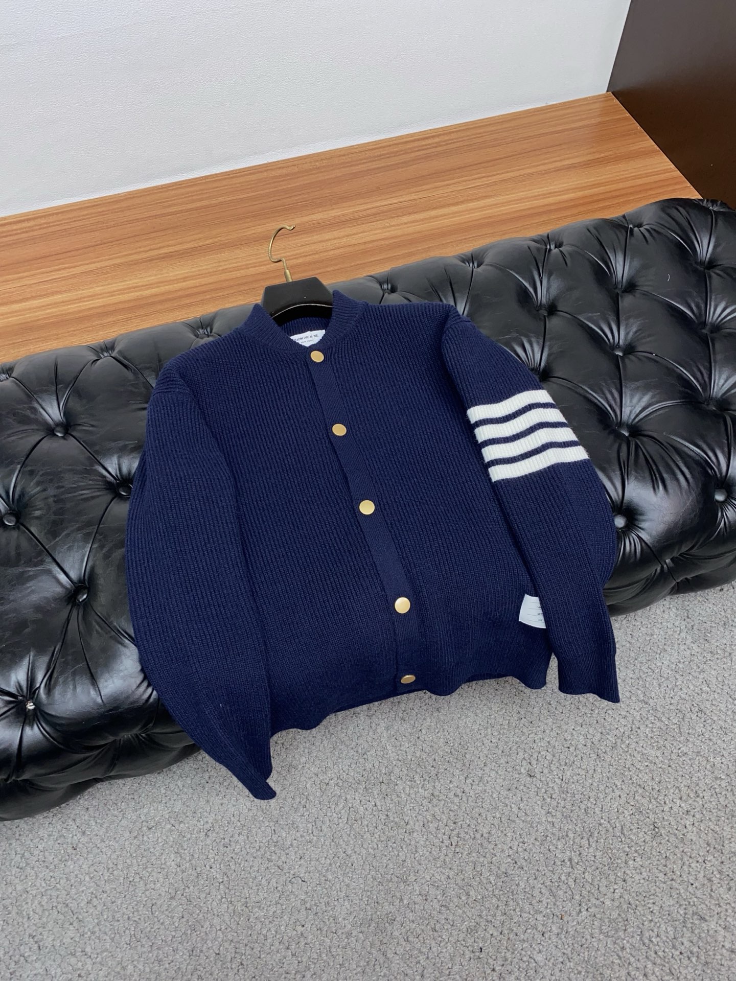 TB 2025FW男士秋冬毛衣 针织男装外套，休闲日常穿搭单品！上身修饰身形、定制面料将时装美学和新都市