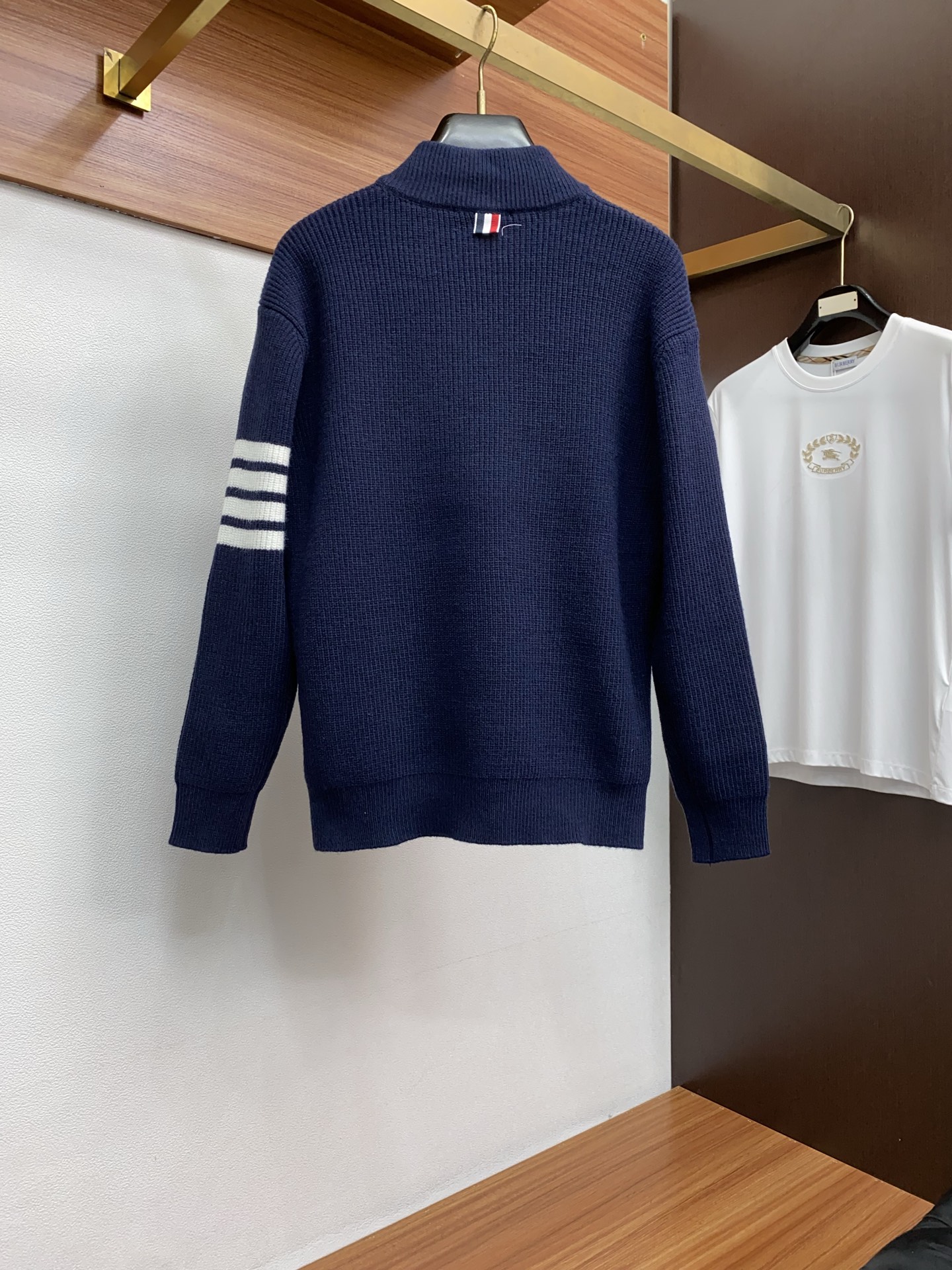 TB 2025FW男士秋冬毛衣 针织男装外套，休闲日常穿搭单品！上身修饰身形、定制面料将时装美学和新都市