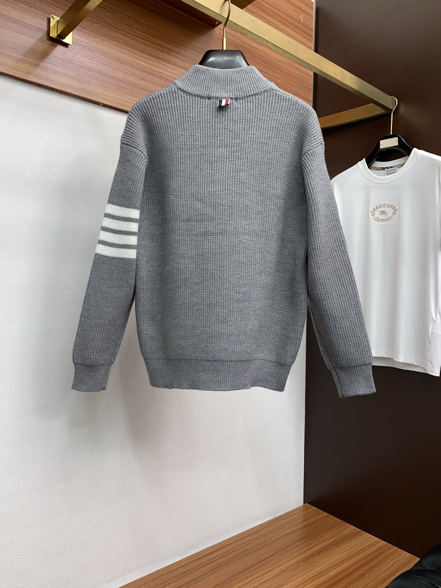 TB 2025FW男士秋冬毛衣 针织男装外套，休闲日常穿搭单品！上身修饰身形、定制面料将时装美学和新都市