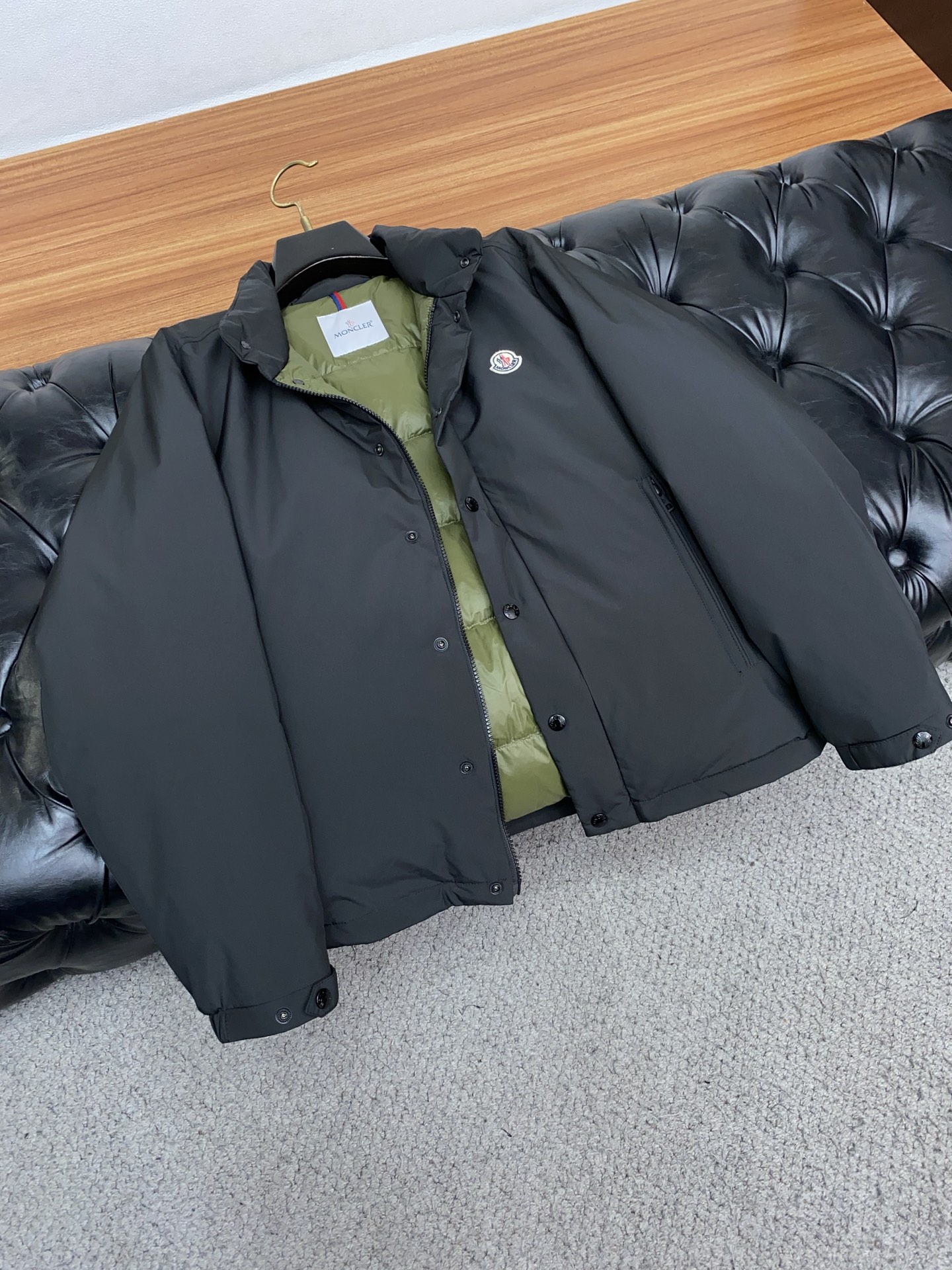 蒙口 25秋冬男士时尚羽绒服 轻奢时尚休闲风格，轻盈保暖柔软！低调系列时尚百搭，就是有型！香港贸易订单款