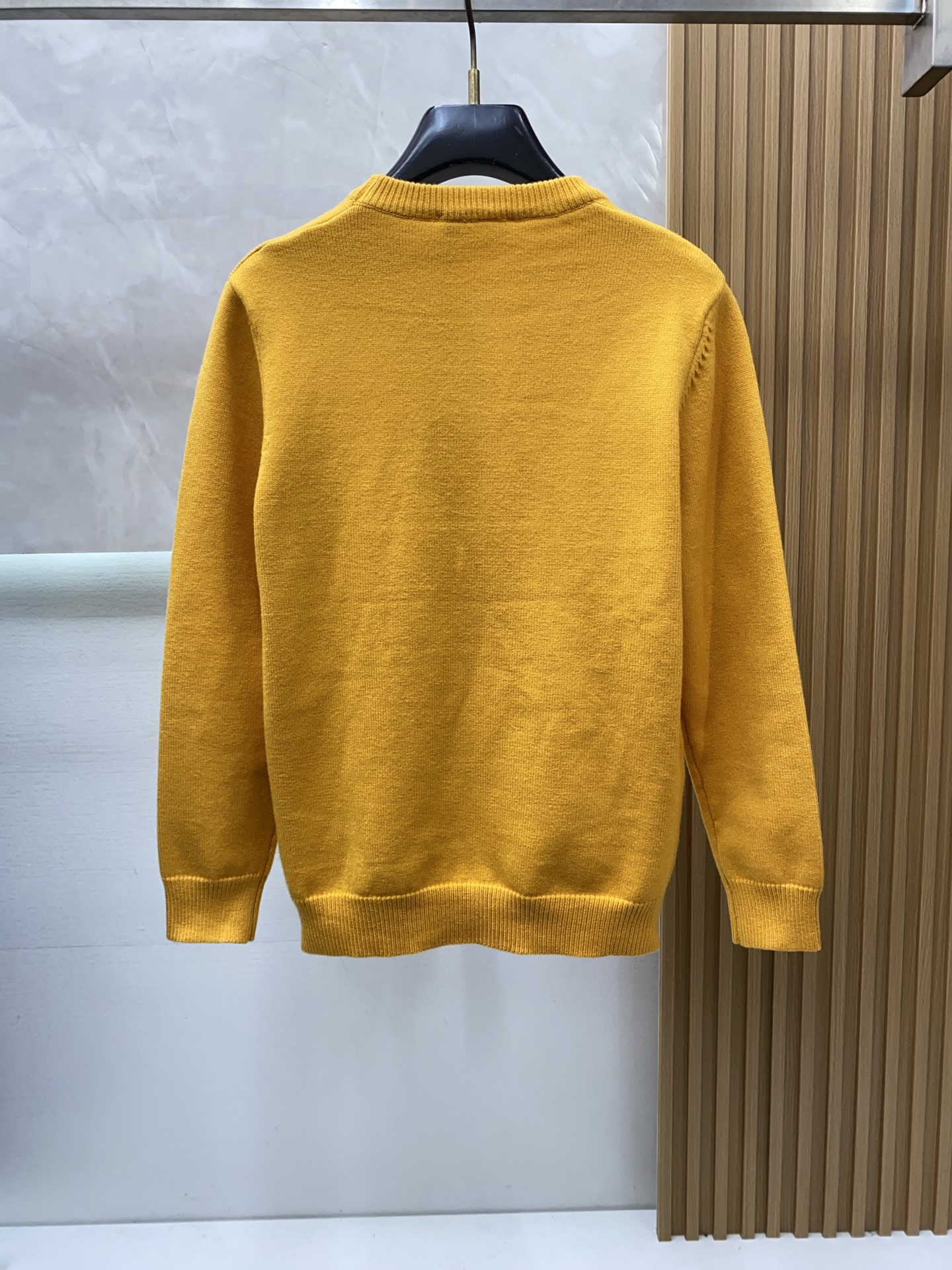 始祖鸟 2025秋冬新款简约百搭款羊毛混纺长袖毛衣 精致工艺专柜面料，顶级元素融合打造，潮男时尚，无论是