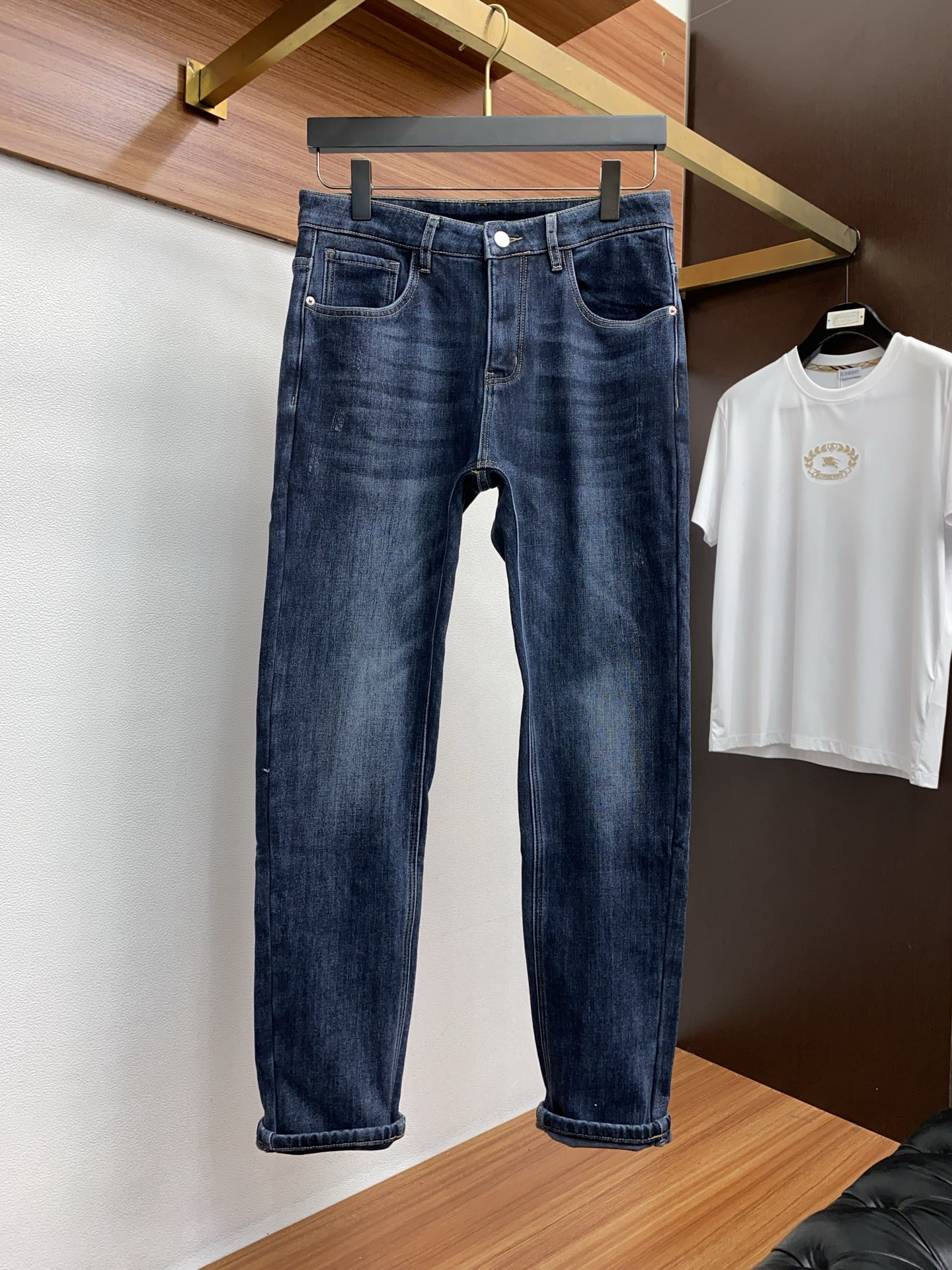 普拉达 25新款 市场独家订制 修身 进口加厚拉绒丹宁牛仔面料 稀缺面料 超级舒服 工艺复杂四季款牛仔裤