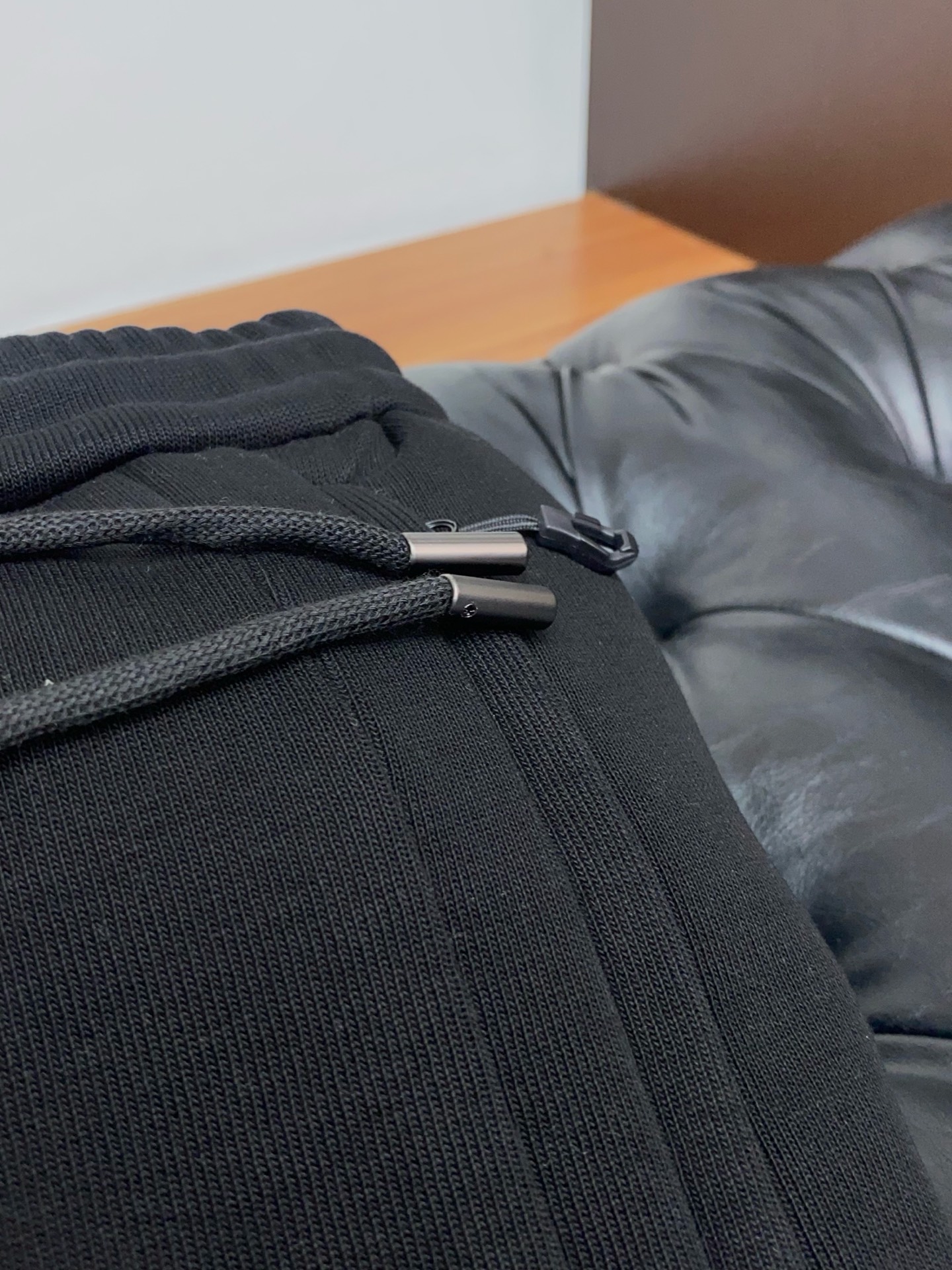 大鹅 2025SS早秋冬新品 加厚复合加绒面料男士商务运动休闲裤 每季必出的类型，无需质疑的热卖王牌单品