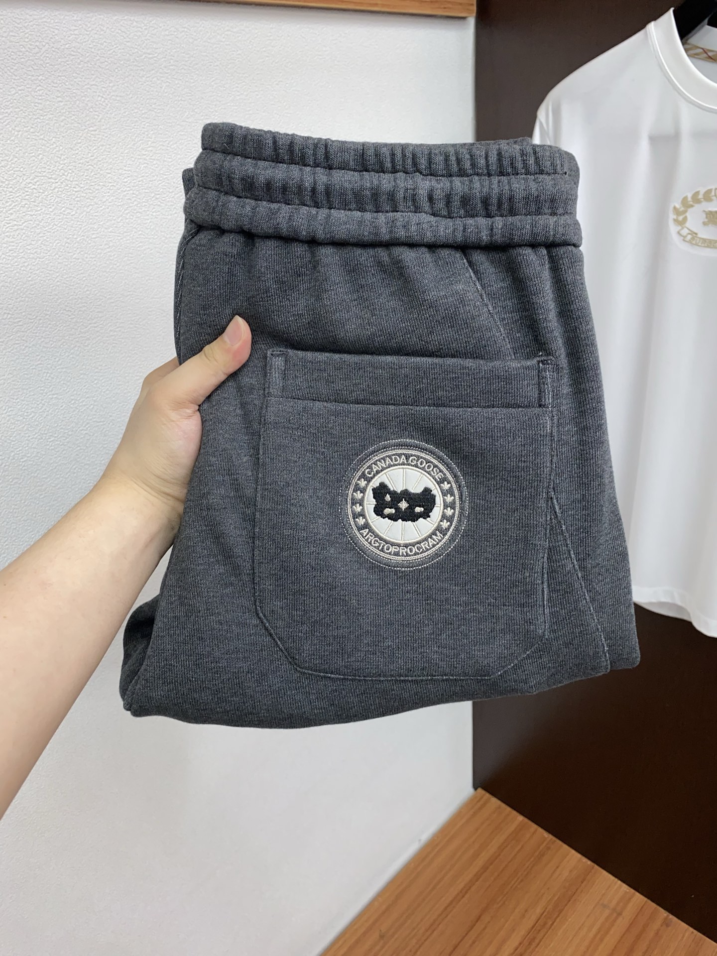 大鹅 2025SS早秋冬新品 加厚复合加绒面料男士商务运动休闲裤 每季必出的类型，无需质疑的热卖王牌单品