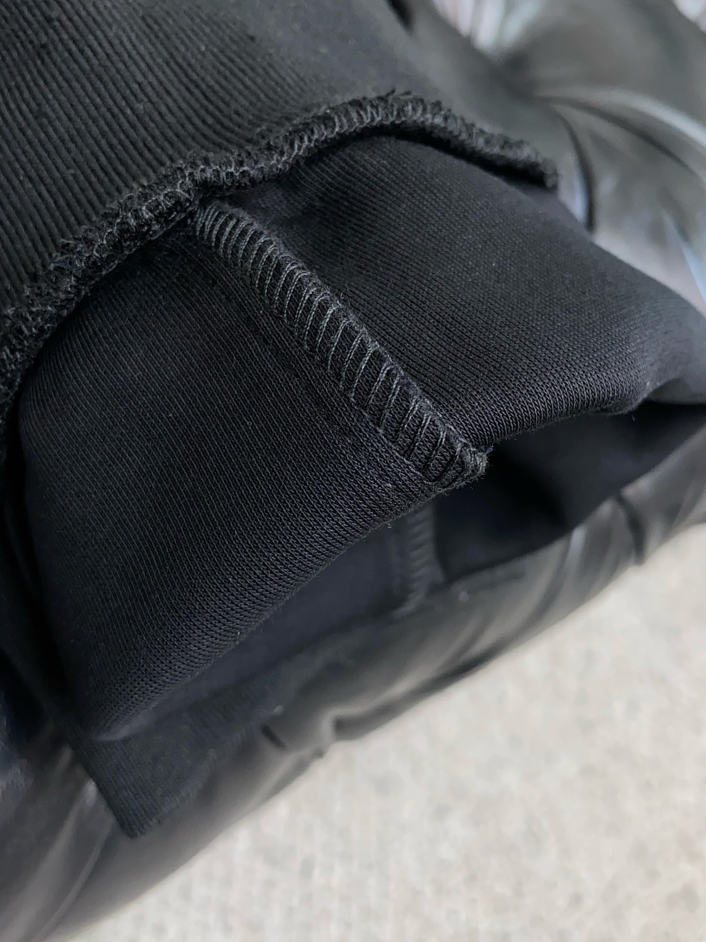 杰尼亚 男士运动休闲裤 手感软糯！非常百搭，弹力腰围,日常上班 户外运动都可以穿着，是时尚休闲与户外运动