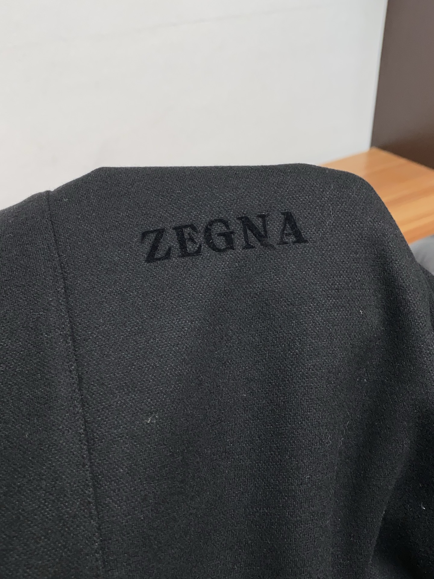 杰尼亚 男士休闲套装 时尚长袖拉链外套套装臻选高端弹力卫衣料面料，手感软糯！质感细腻，无痕防尘免烫立体有