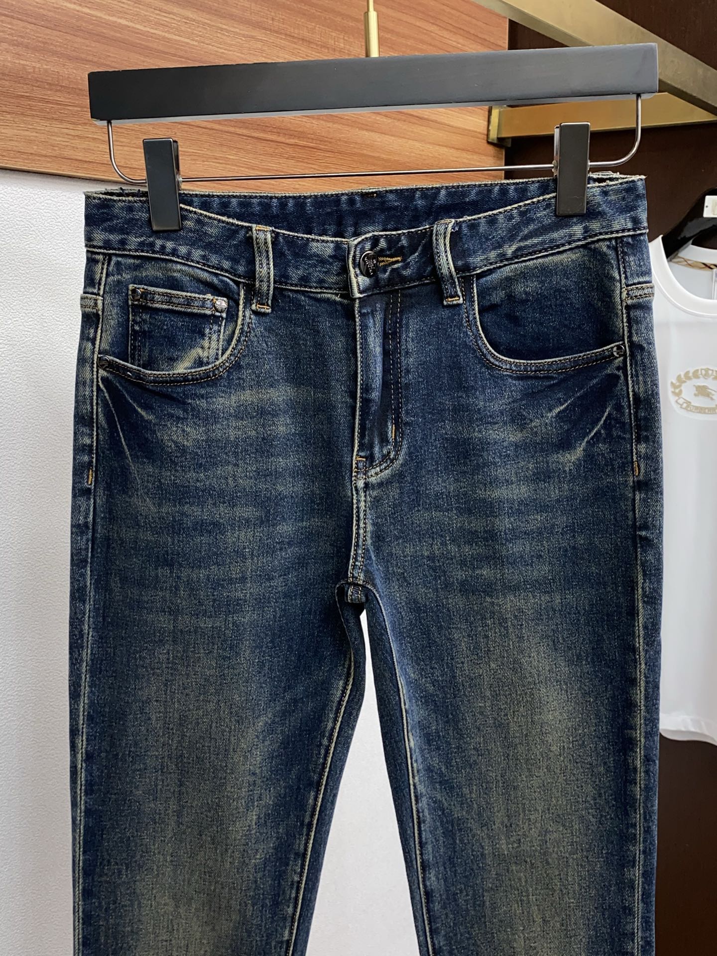 25新款 市场独家订制进口加厚拉绒丹宁牛仔面料 稀缺面料 超级舒服 工艺复杂四季款牛仔裤 针织牛从做旧 