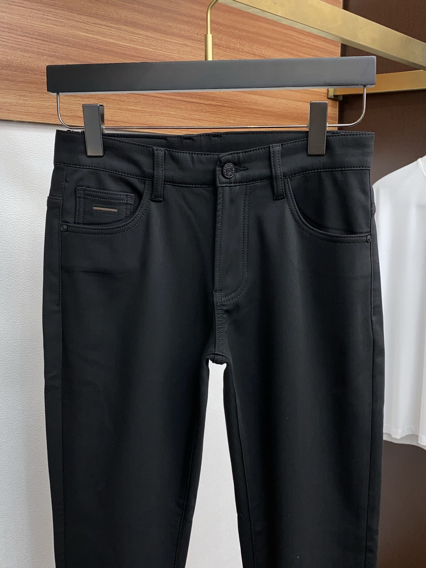 杰尼亚2025SS秋冬 新品 原单男士超绒加绒加厚牛仔裤纯血统品 每季必出的类型，松紧腰围上身极为舒适 