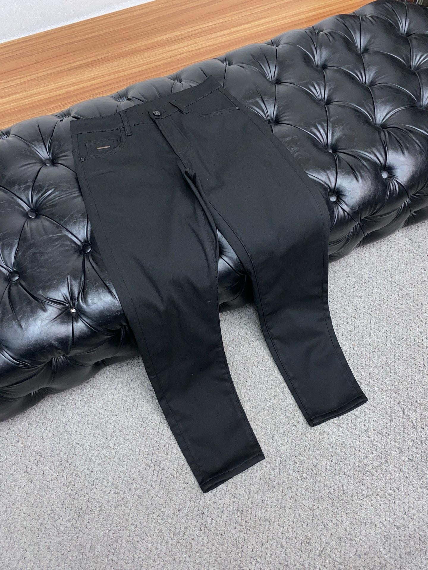 杰尼亚2025SS秋冬 新品 原单男士超绒加绒加厚牛仔裤纯血统品 每季必出的类型，松紧腰围上身极为舒适 