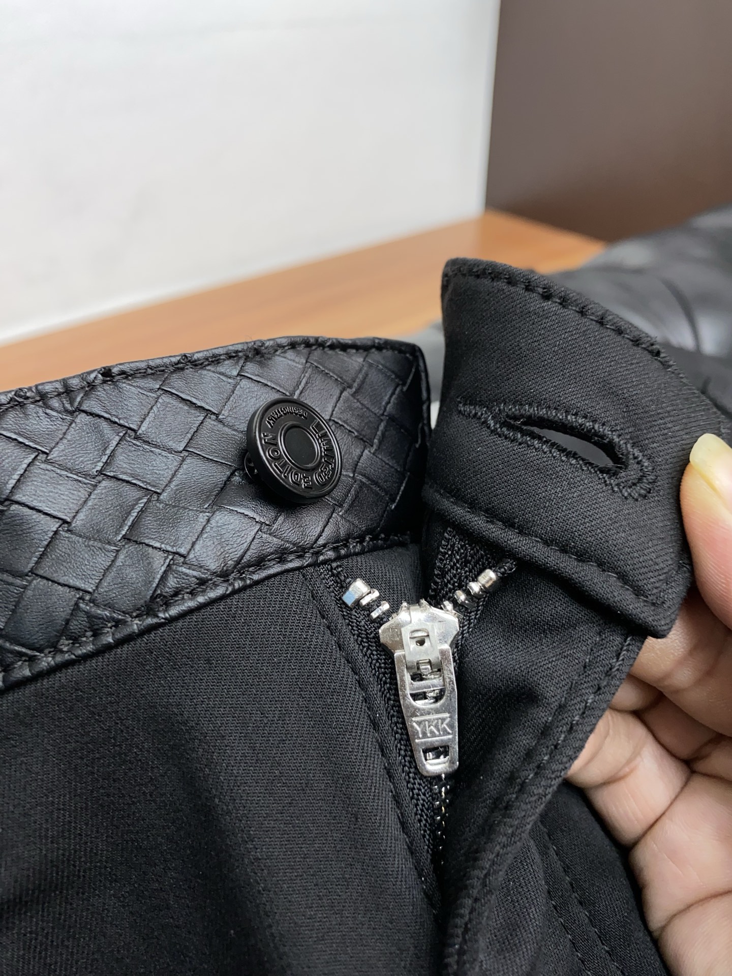 BV 2025SS秋冬 新品 原单男士直筒牛仔裤纯血统品 每季必出的类型，松紧腰围上身极为舒适 无需质疑