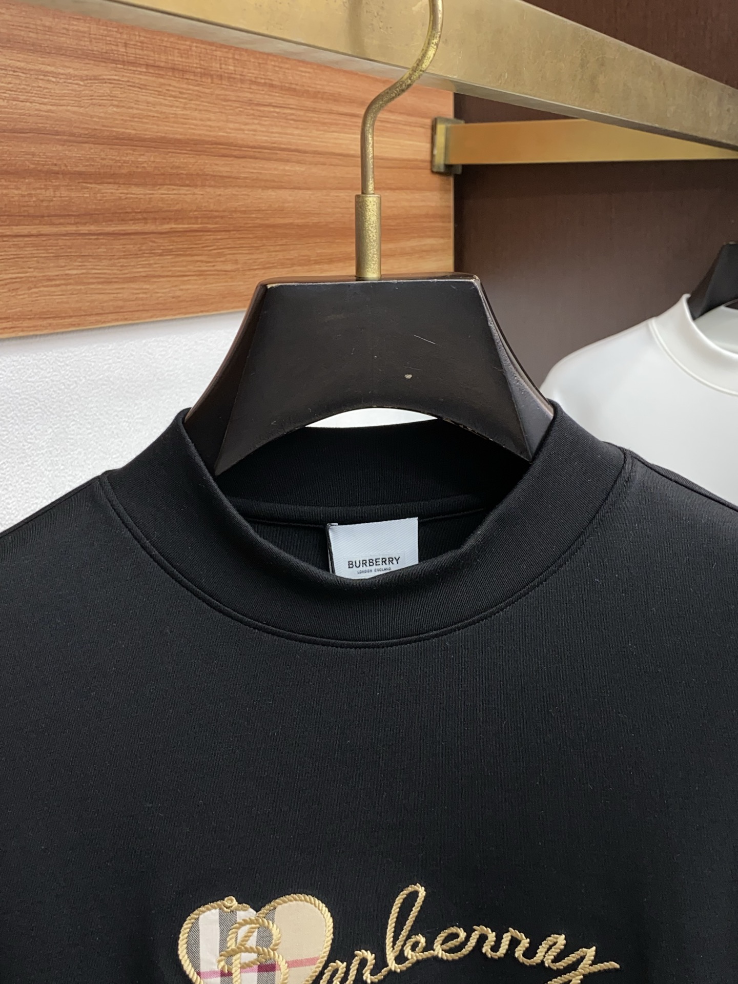 巴宝莉 2025秋冬新品，男士基础款圆领长袖T恤打底衫！贸易公司渠道稀出，同步GW发售，选用客供进口26