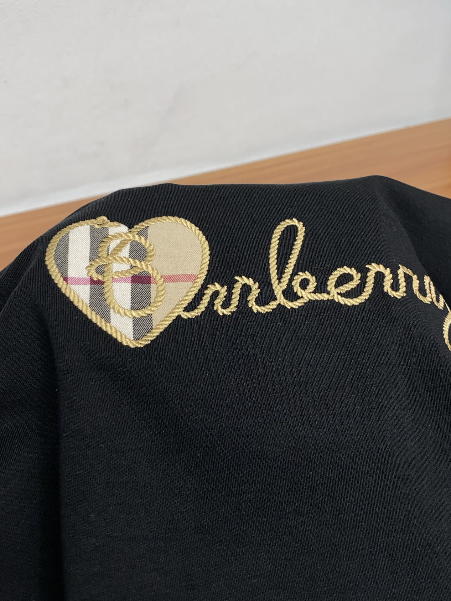 巴宝莉 2025秋冬新品，男士基础款圆领长袖T恤打底衫！贸易公司渠道稀出，同步GW发售，选用客供进口26