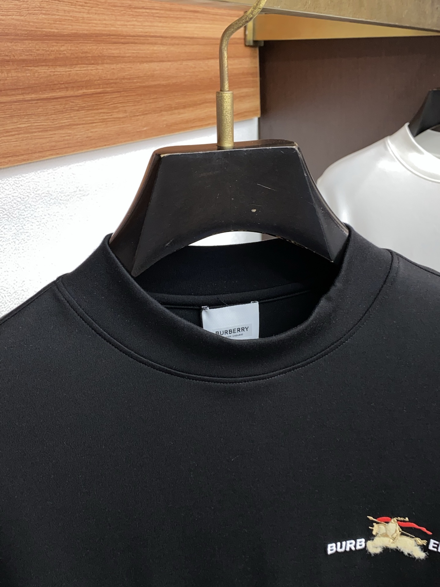 巴宝莉 2025秋冬新品，男士基础款圆领长袖T恤打底衫！贸易公司渠道稀出，同步GW发售，选用客供进口26