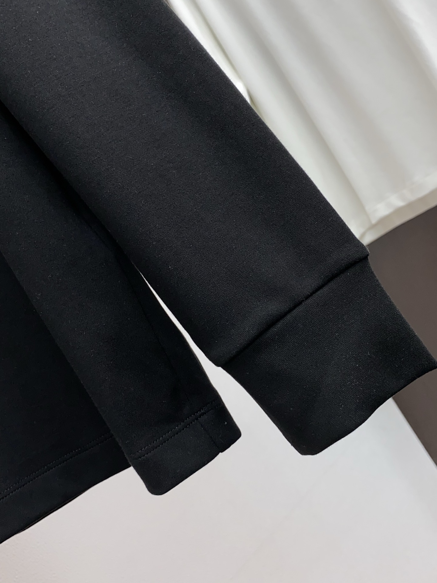 巴宝莉 2025秋冬新品，男士基础款圆领长袖T恤打底衫！贸易公司渠道稀出，同步GW发售，选用客供进口26