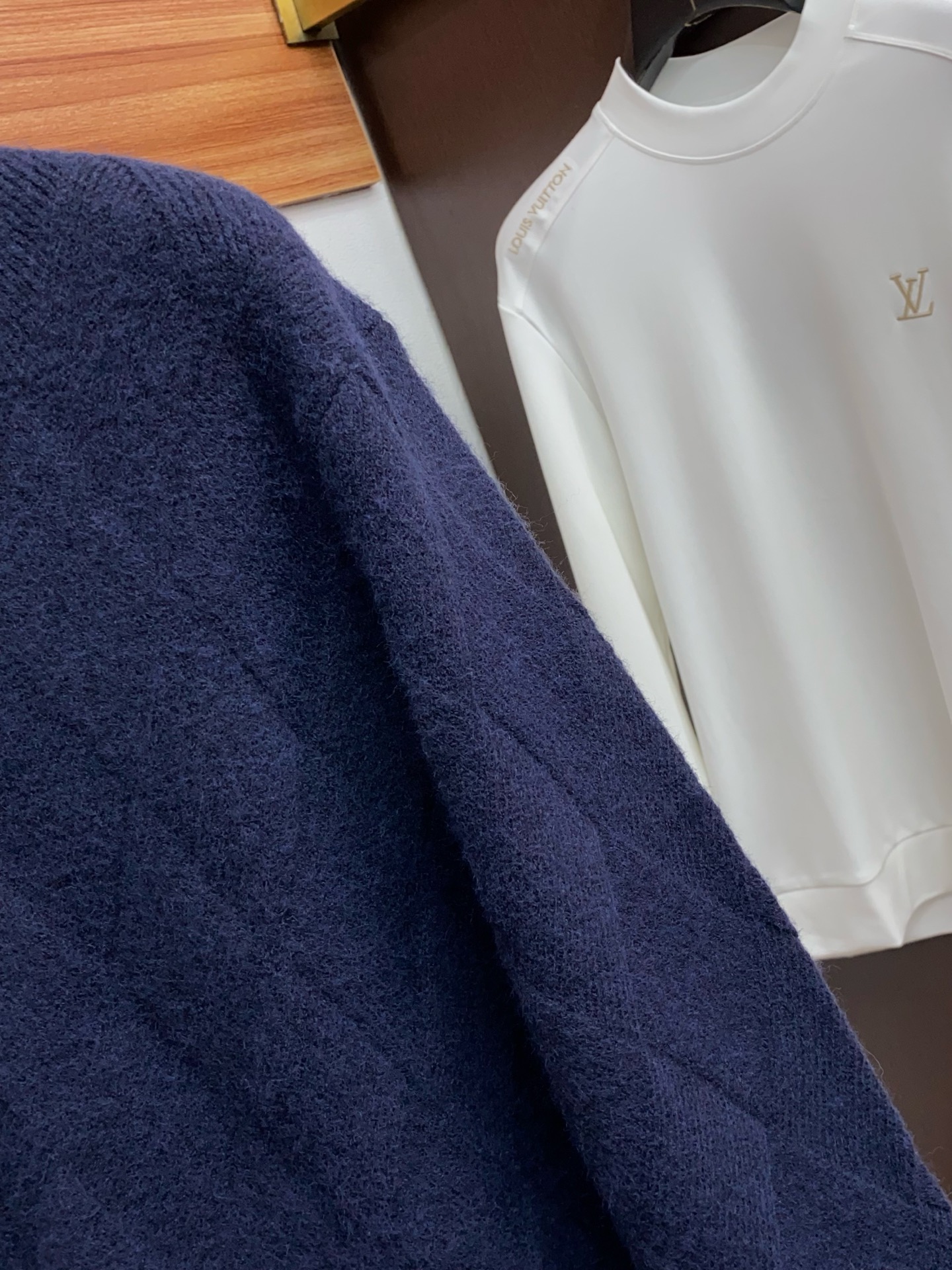 杰尼亚 2025FW男士秋冬羊毛拉链开衫翻领外套毛衣 打底外穿毛衣 针织衫休闲日常穿搭单品！上身修饰身形