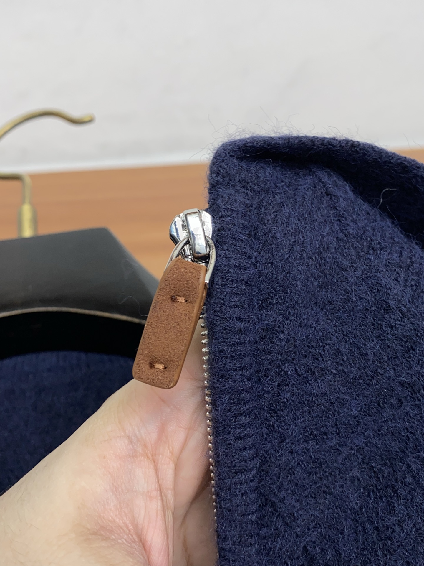 杰尼亚 2025FW男士秋冬羊毛拉链开衫翻领外套毛衣 打底外穿毛衣 针织衫休闲日常穿搭单品！上身修饰身形