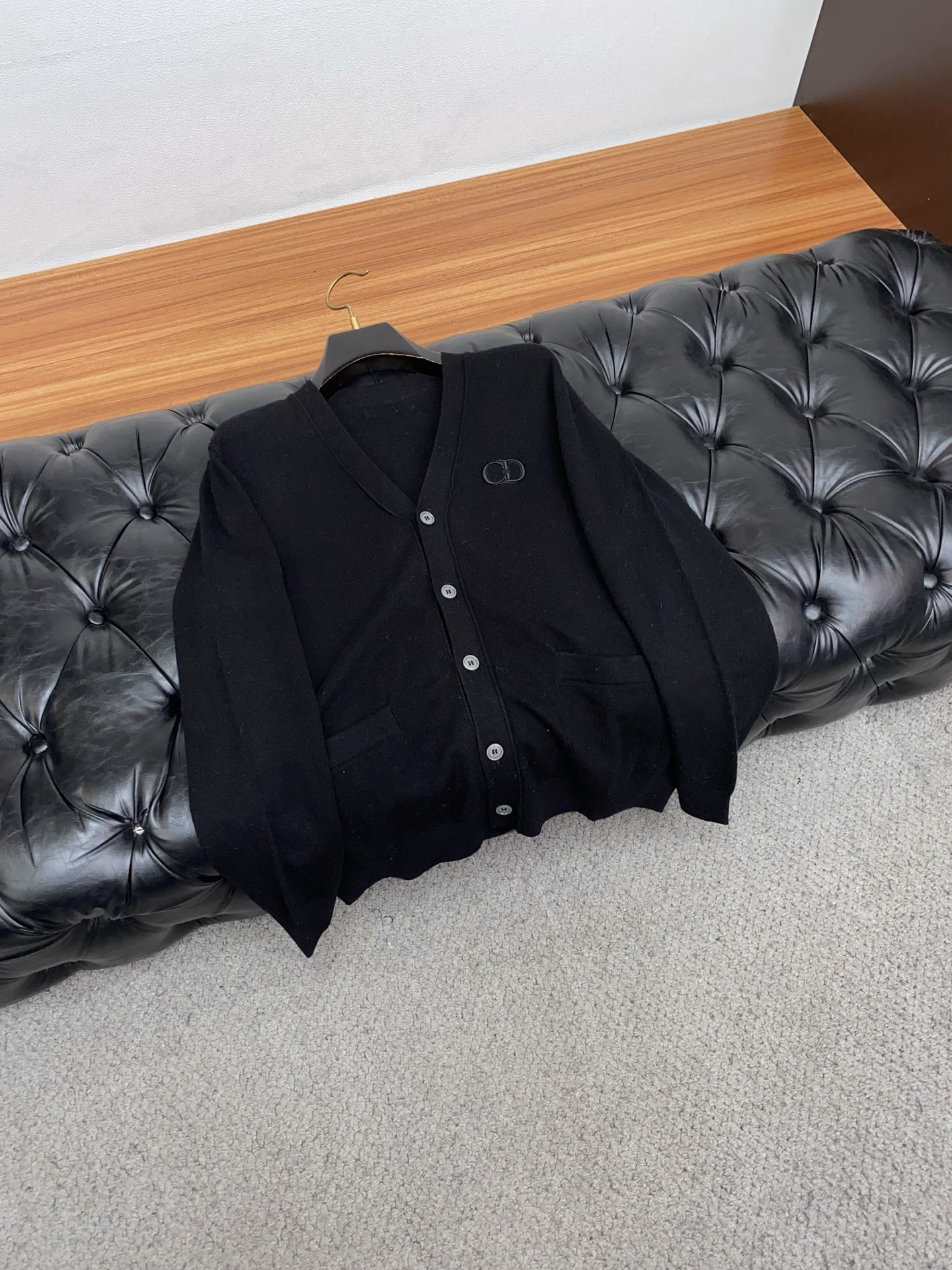 迪奥 2025FW男士秋冬羊毛混纺开衫毛衣 打底外穿毛衣 针织衫休闲日常穿搭单品！上身修饰身形、定制面料