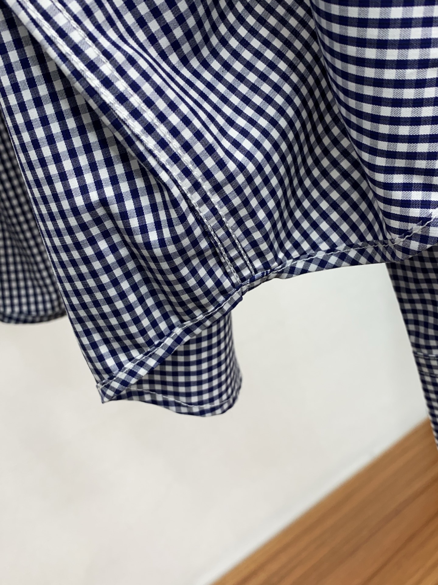 巴宝莉 2025男士衬衫，商务休闲修身款长袖衬衣！ 宜商务 宜休闲！秋冬限量新款，都市商务气质款！ 衬衫