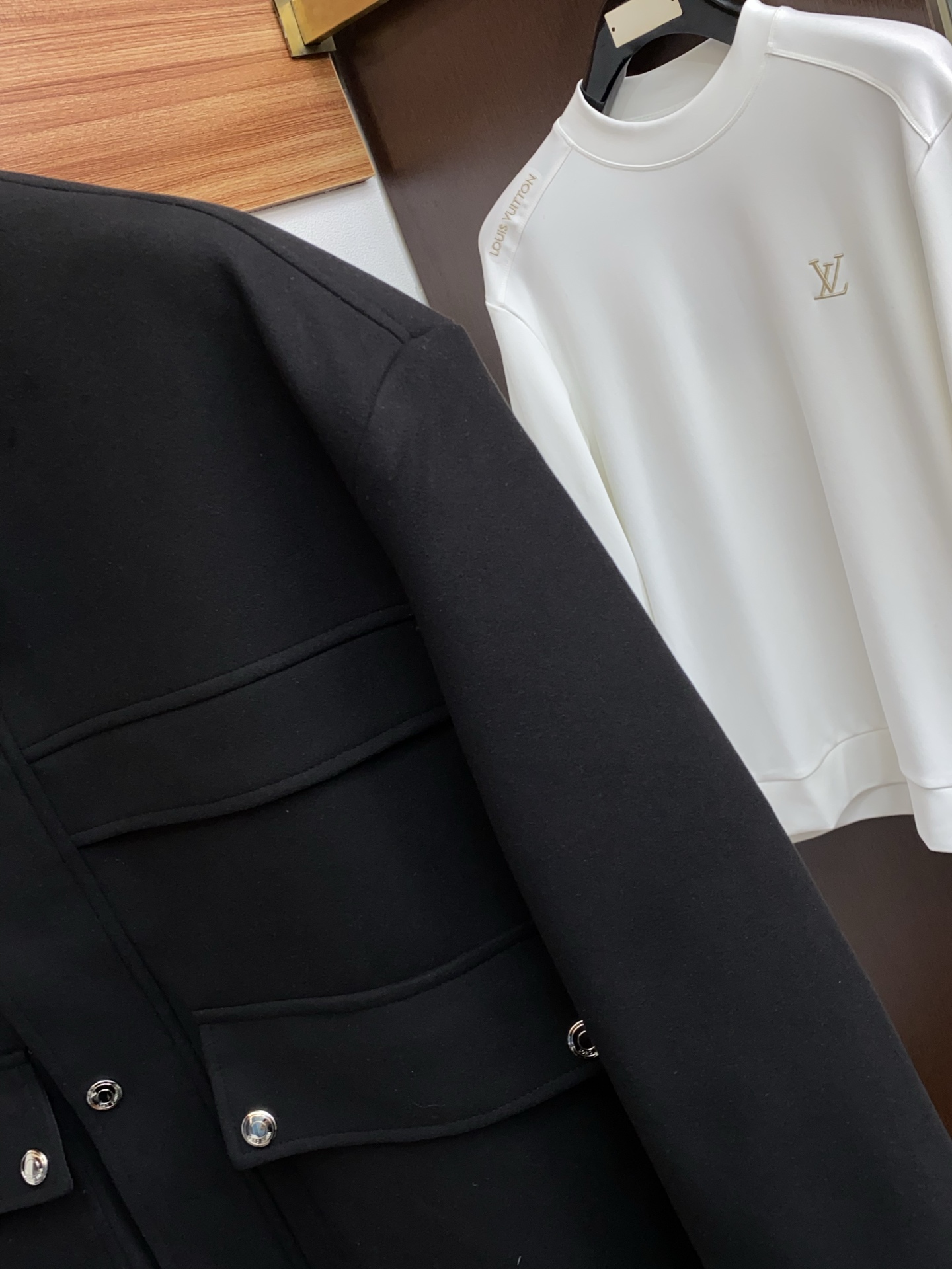 lP🆕 诺悠翩雅 25秋冬男士时尚羽绒服 轻奢时尚休闲风格，轻盈保暖柔软！低调系列时尚百搭，就是有型！香