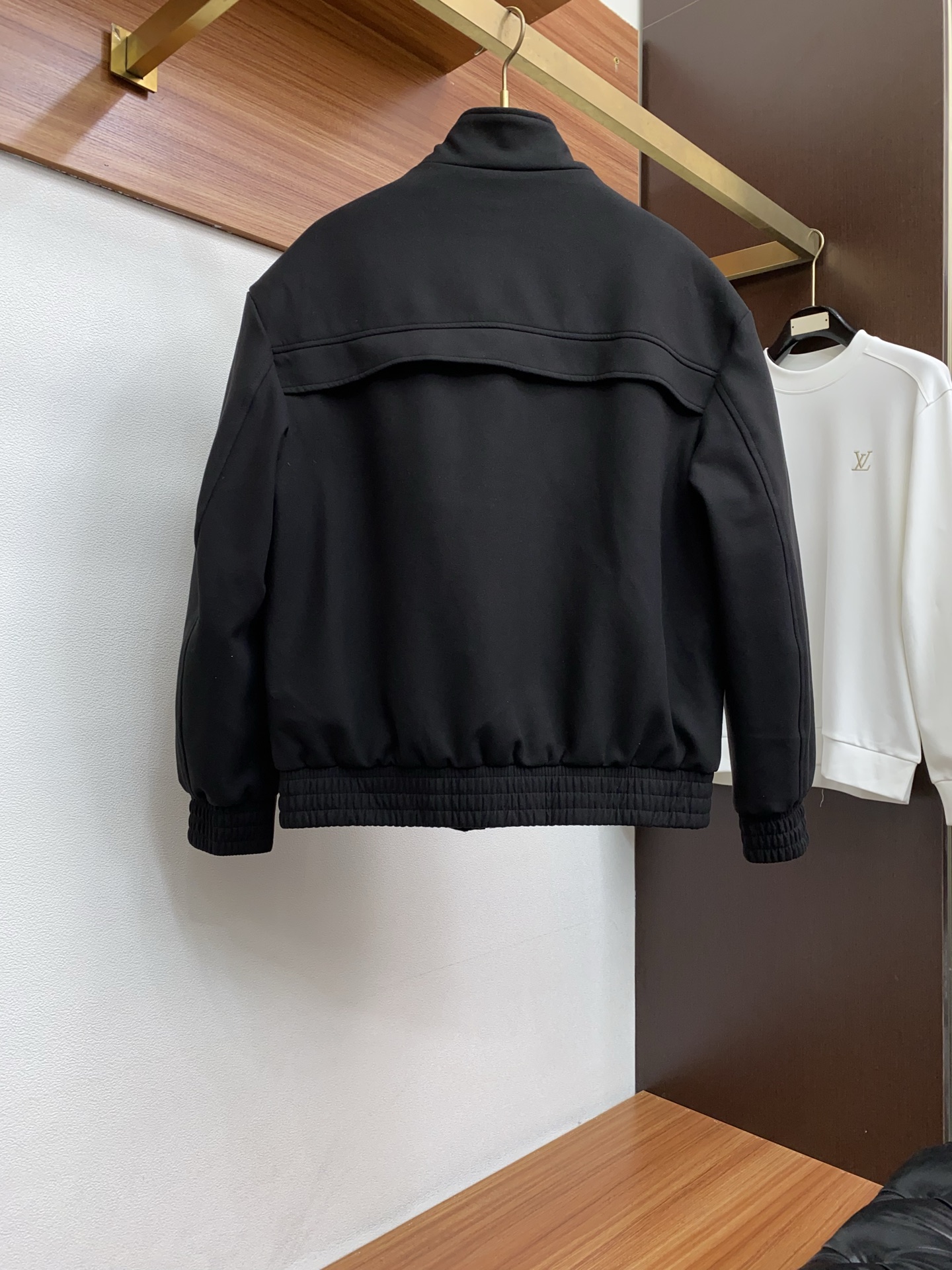 lP🆕 诺悠翩雅 25秋冬男士时尚羽绒服 轻奢时尚休闲风格，轻盈保暖柔软！低调系列时尚百搭，就是有型！香