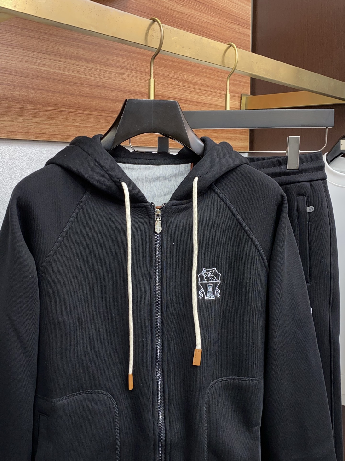 BC 25SS新款针织棉布抽绳加绒拉链卫衣开衫外套卫裤套装，男士经典红蓝标识刺绣运动休闲套装！贸易公司渠