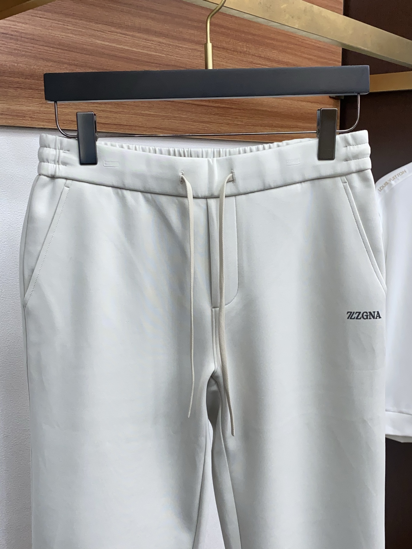 杰尼亚 2025SS早秋冬新品 加厚复合加绒面料男士商务运动休闲裤 每季必出的类型，无需质疑的热卖王牌单