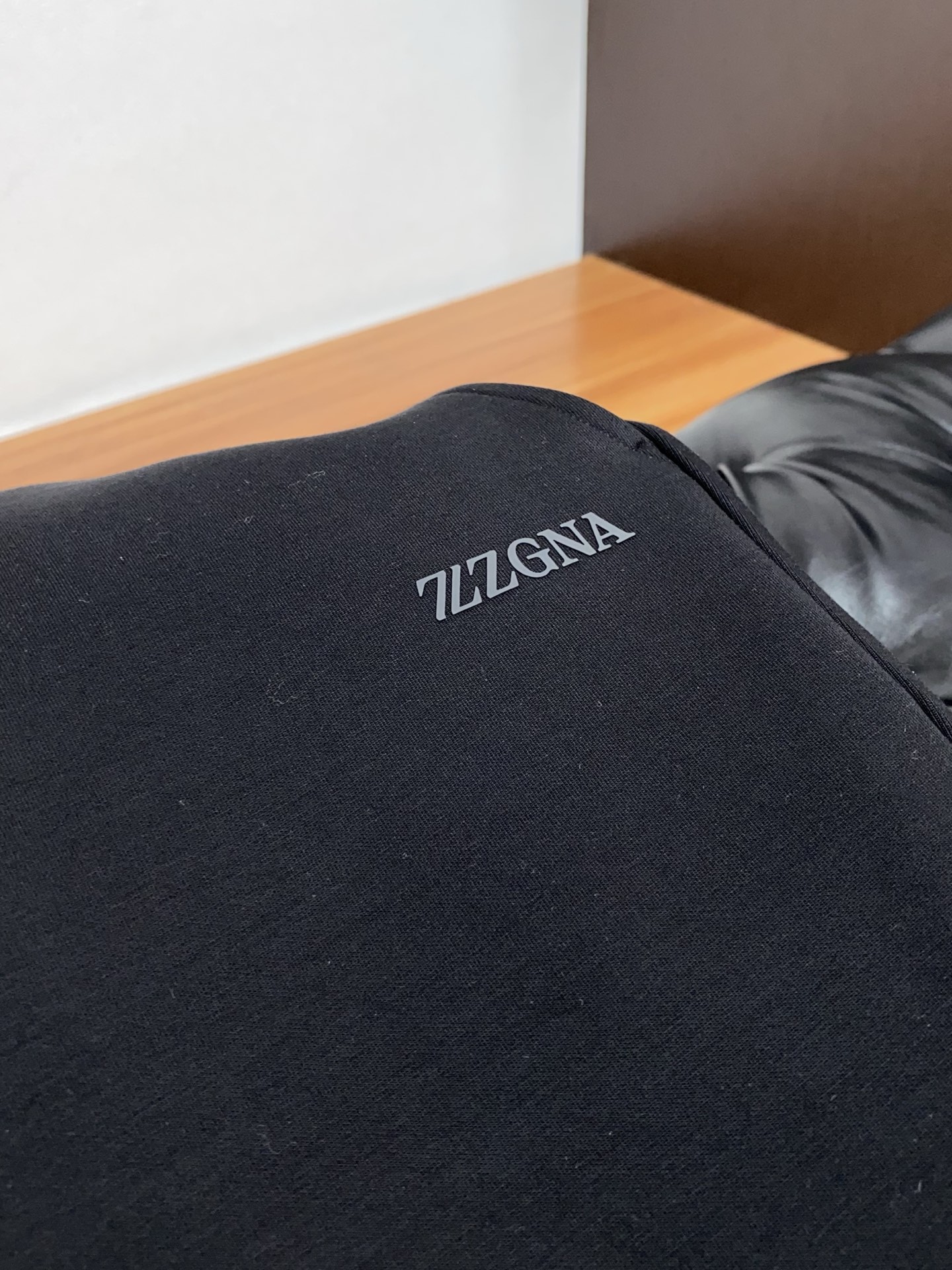 杰尼亚 2025SS早秋冬新品 加厚复合加绒面料男士商务运动休闲裤 每季必出的类型，无需质疑的热卖王牌单