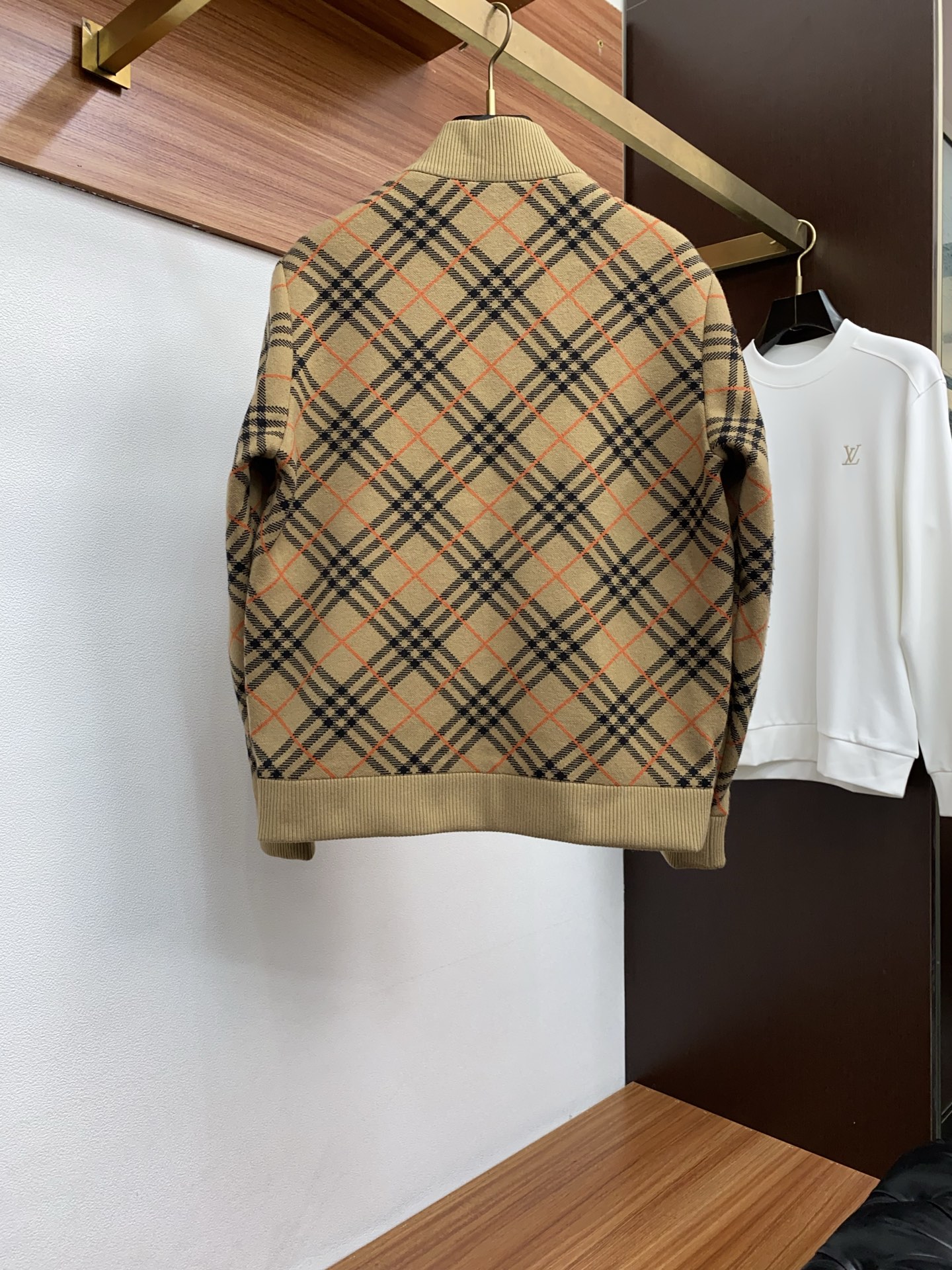 巴宝莉 2025FW男士秋冬加厚羊毛针织拉链夹克外套毛衣 打底外穿毛衣 针织衫休闲日常穿搭单品！上身修饰