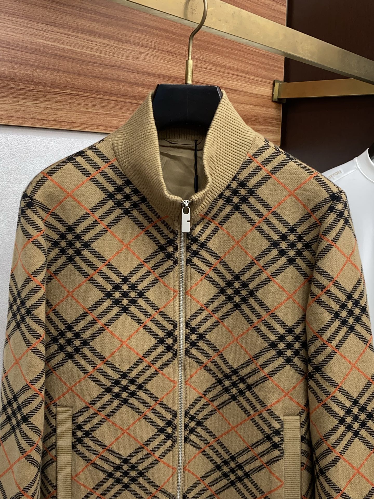 巴宝莉 2025FW男士秋冬加厚羊毛针织拉链夹克外套毛衣 打底外穿毛衣 针织衫休闲日常穿搭单品！上身修饰