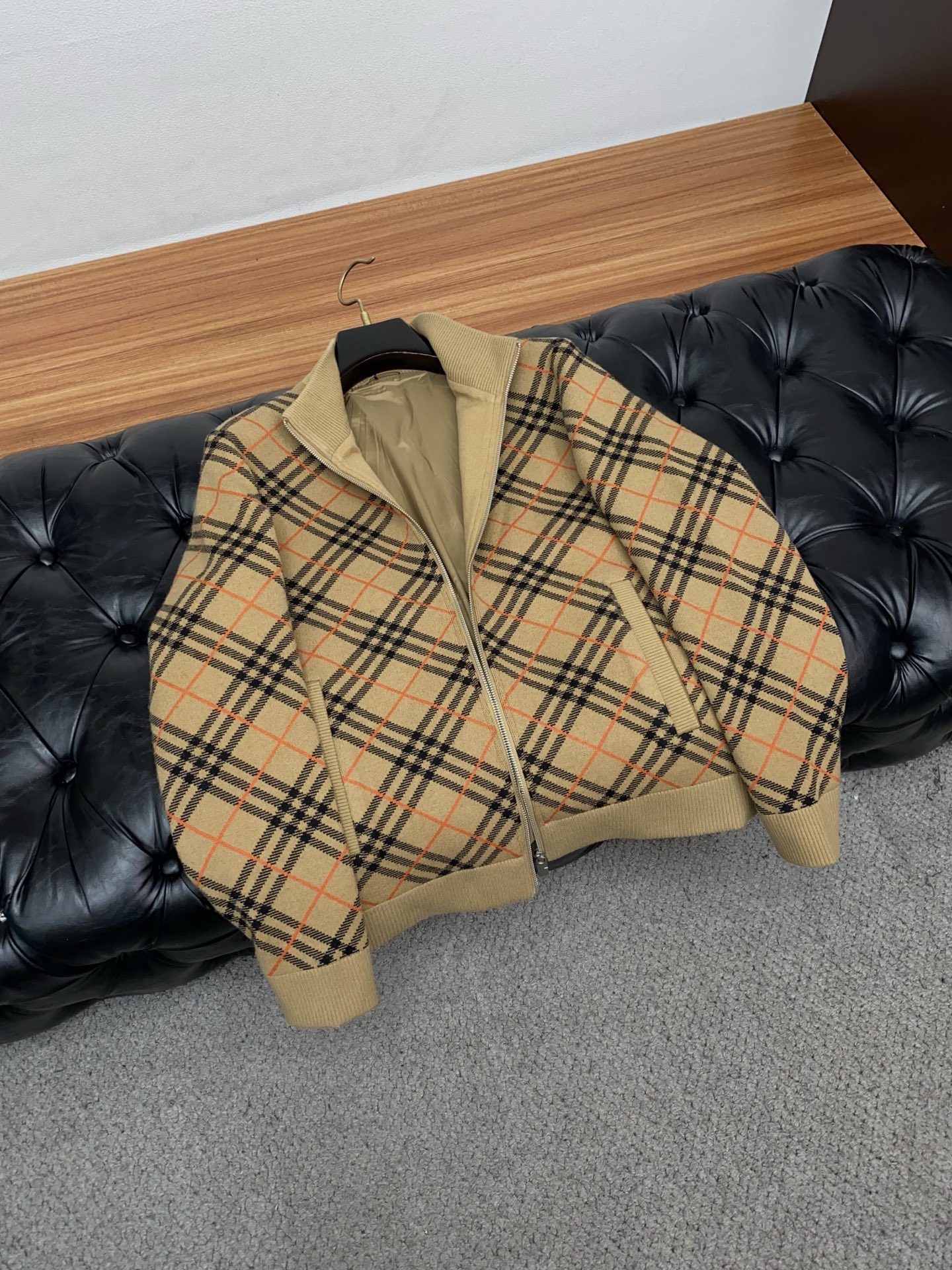 巴宝莉 2025FW男士秋冬加厚羊毛针织拉链夹克外套毛衣 打底外穿毛衣 针织衫休闲日常穿搭单品！上身修饰