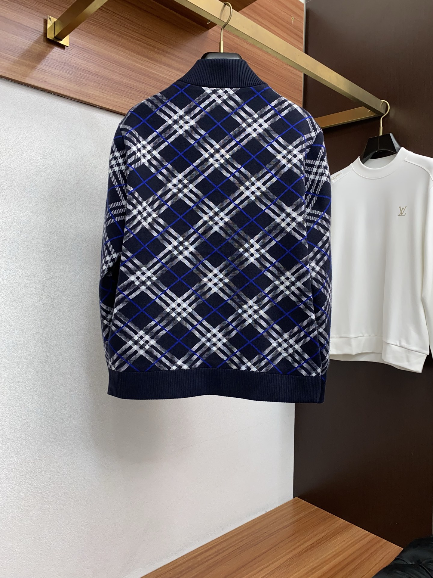 巴宝莉 2025FW男士秋冬加厚羊毛针织拉链夹克外套毛衣 打底外穿毛衣 针织衫休闲日常穿搭单品！上身修饰