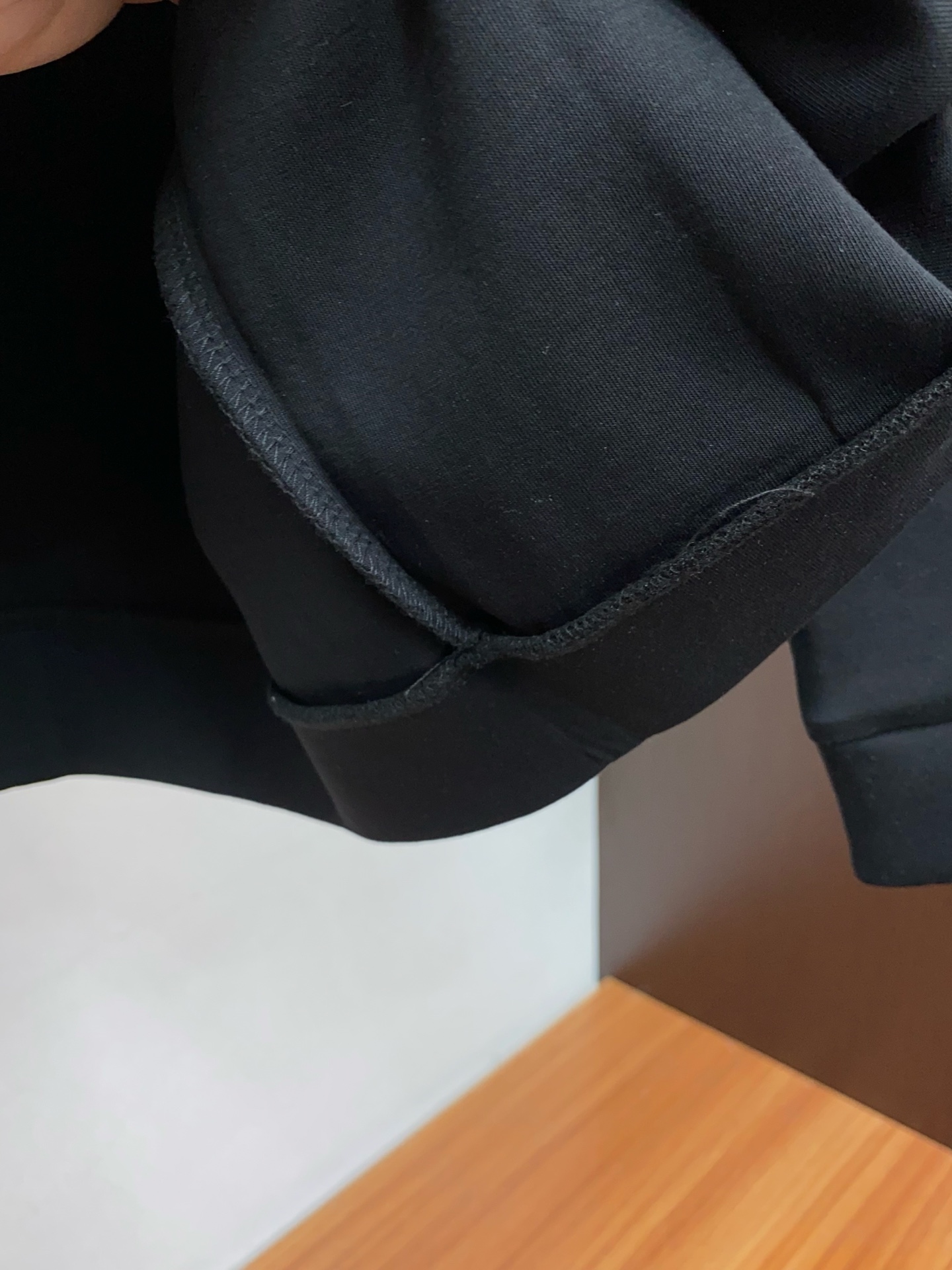 巴宝莉 男士高端简约圆领加厚空气棉长袖卫衣 ，香港洋行渠道货，纯正血统品质，25年秋冬 新款，经典王牌系