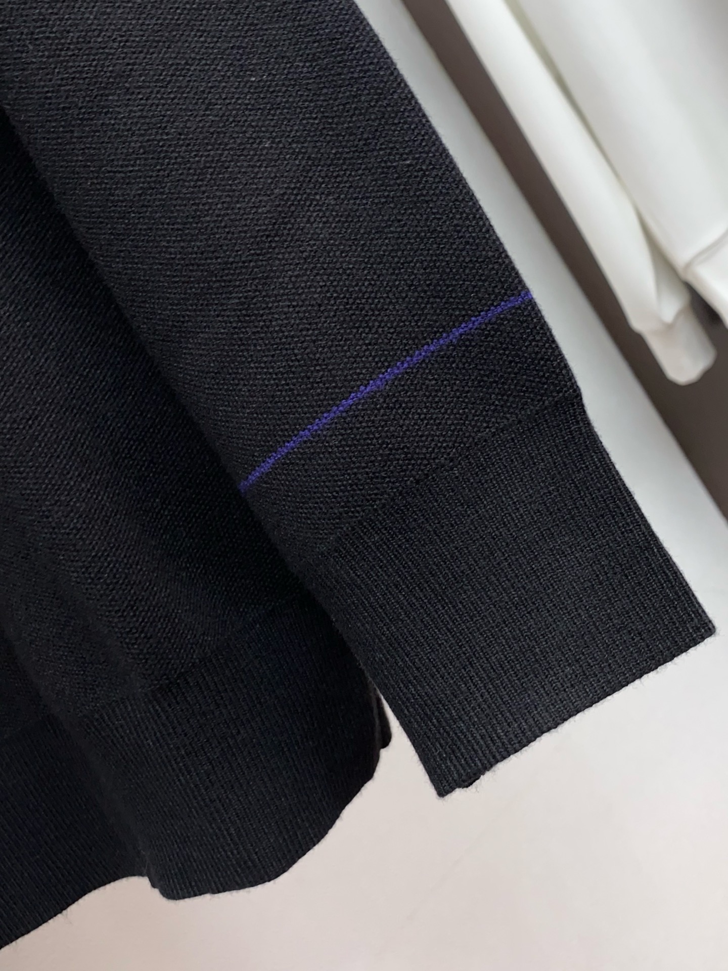 巴宝莉 2025官网秋冬季最新款圆领毛衣，专柜同步在售爆款！特供羊毛混纺面料.手感舒适.可直接接触皮肤，