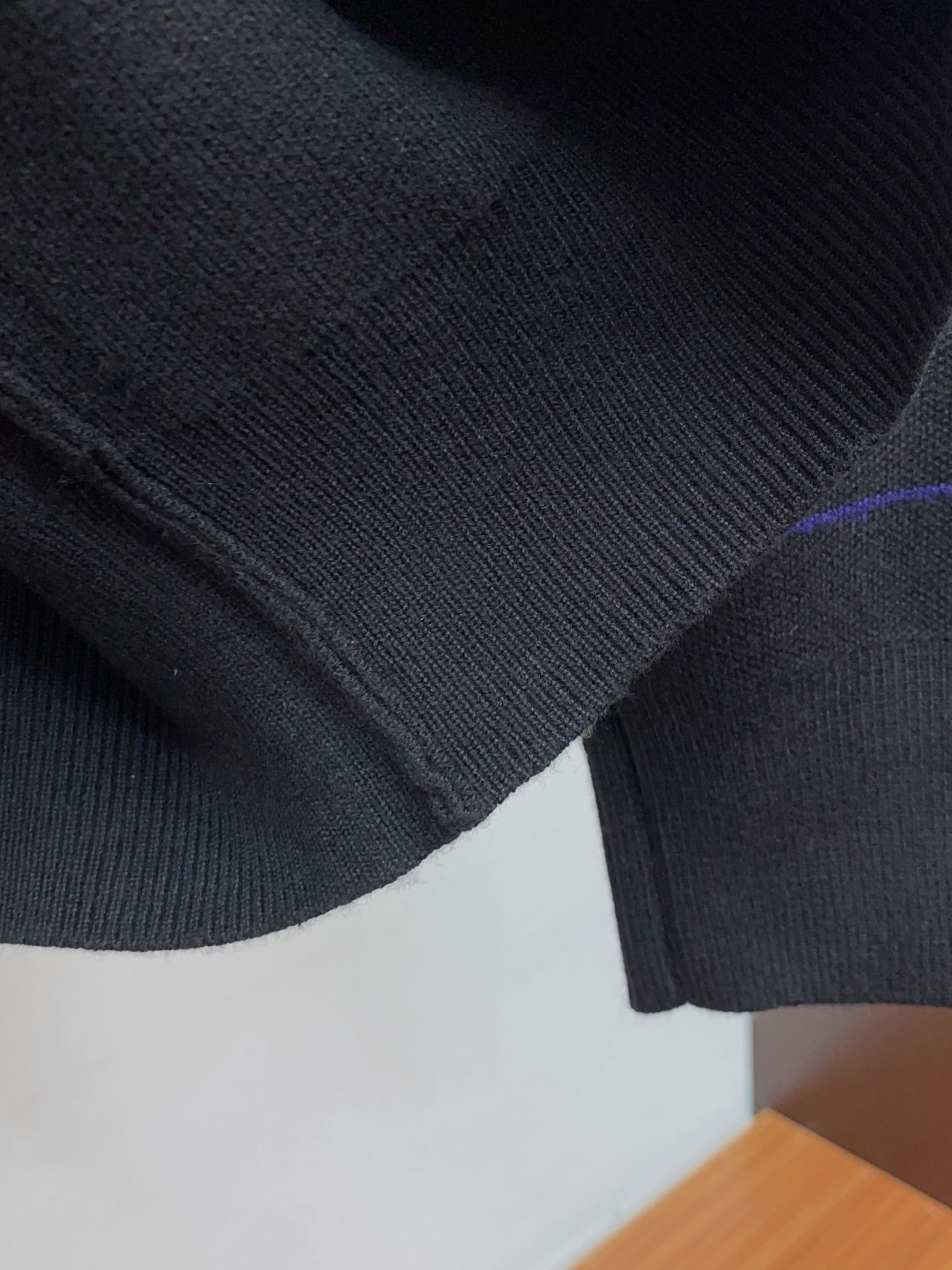 巴宝莉 2025官网秋冬季最新款圆领毛衣，专柜同步在售爆款！特供羊毛混纺面料.手感舒适.可直接接触皮肤，